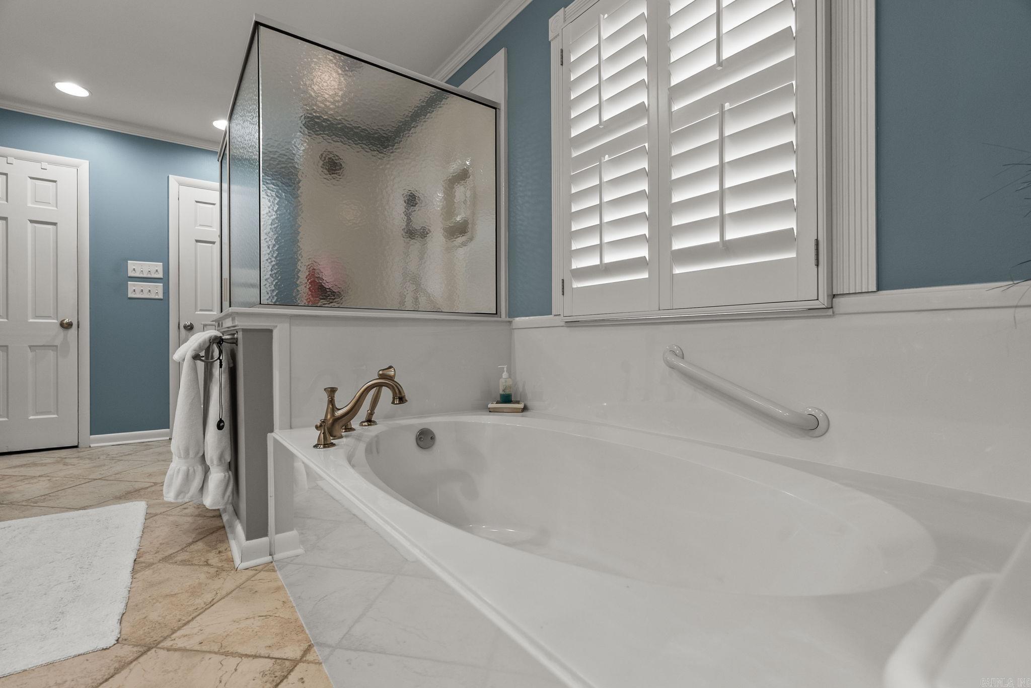 Leawood Heights - Residential