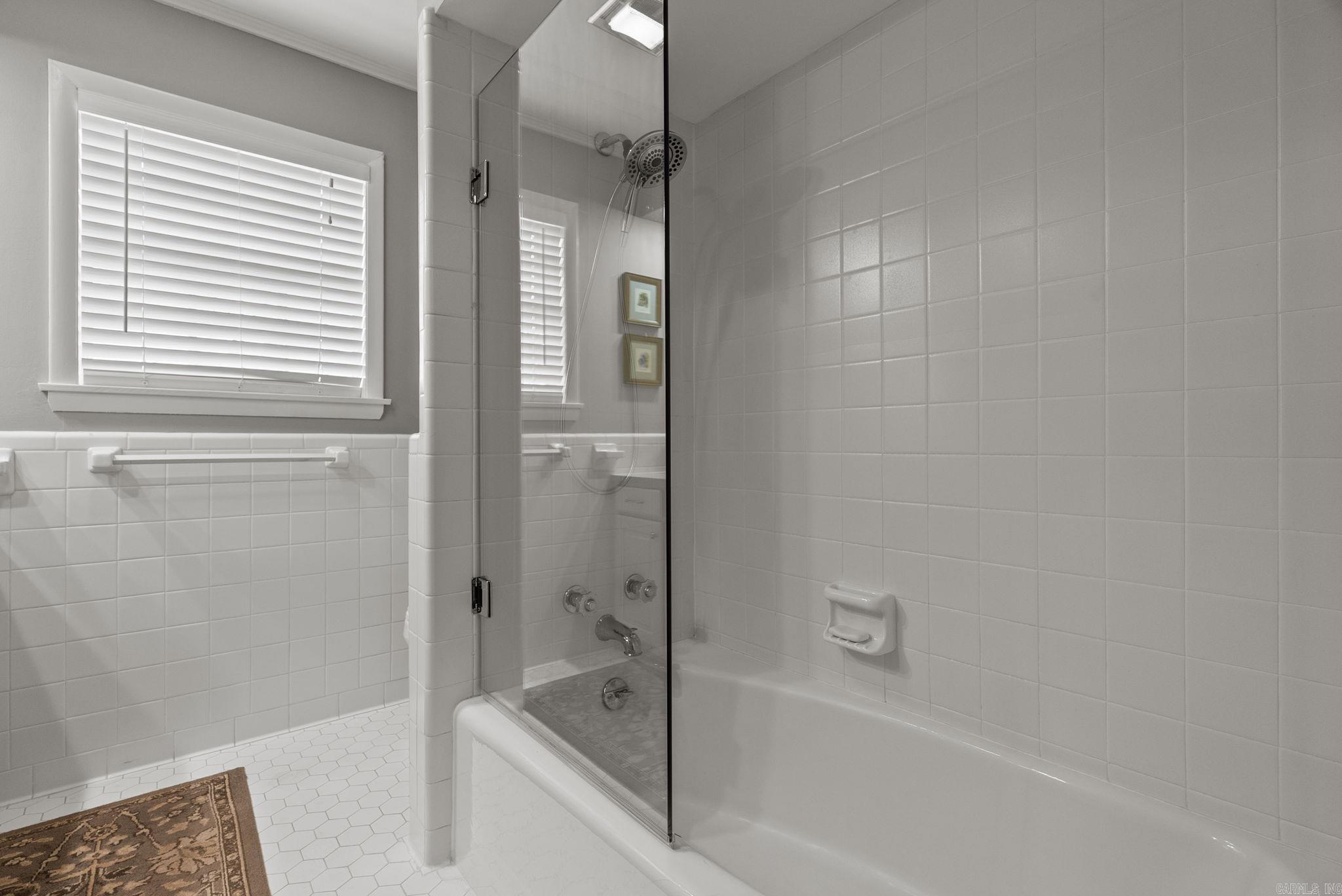 Leawood Heights - Residential