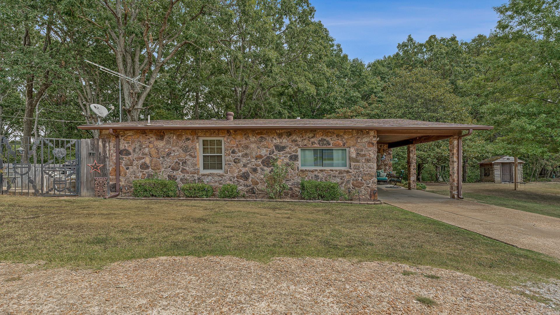 Metes & Bounds - Residential