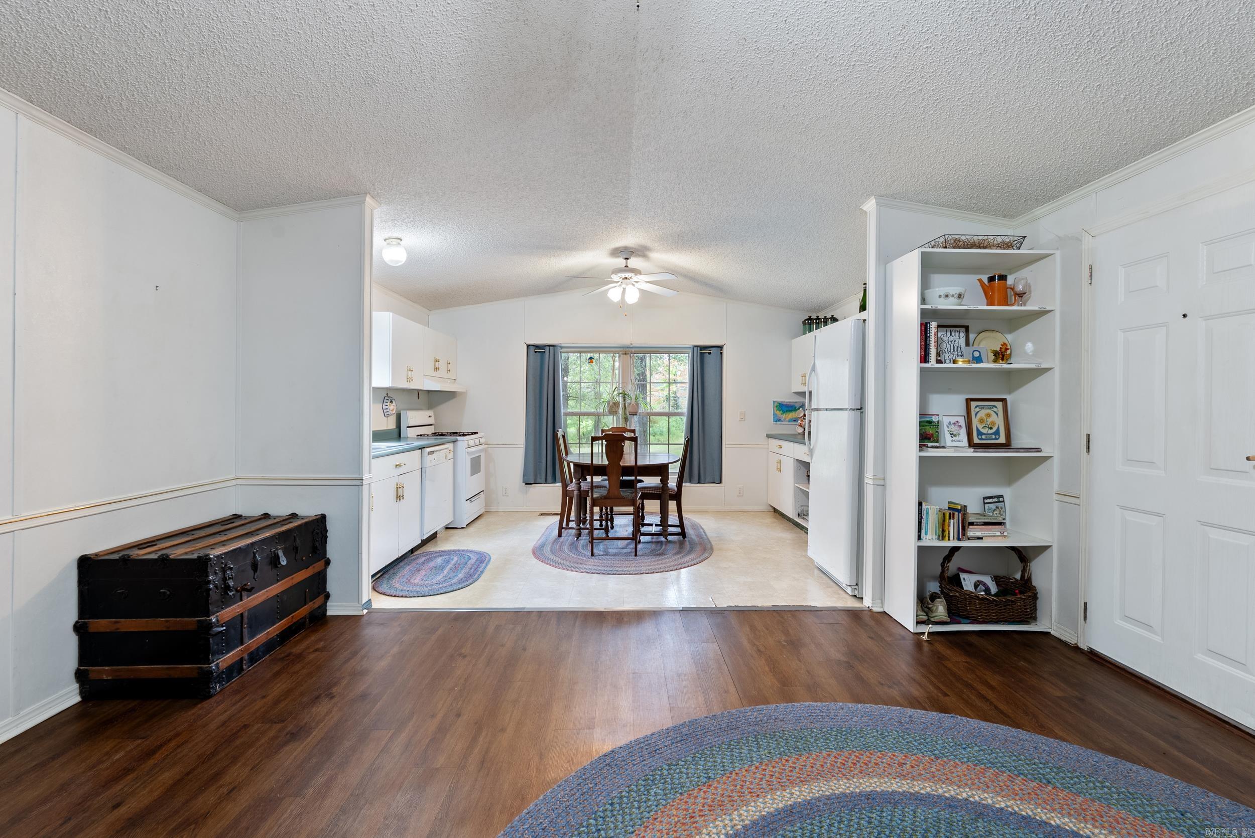 ADAMS BOAT LANDING - Residential