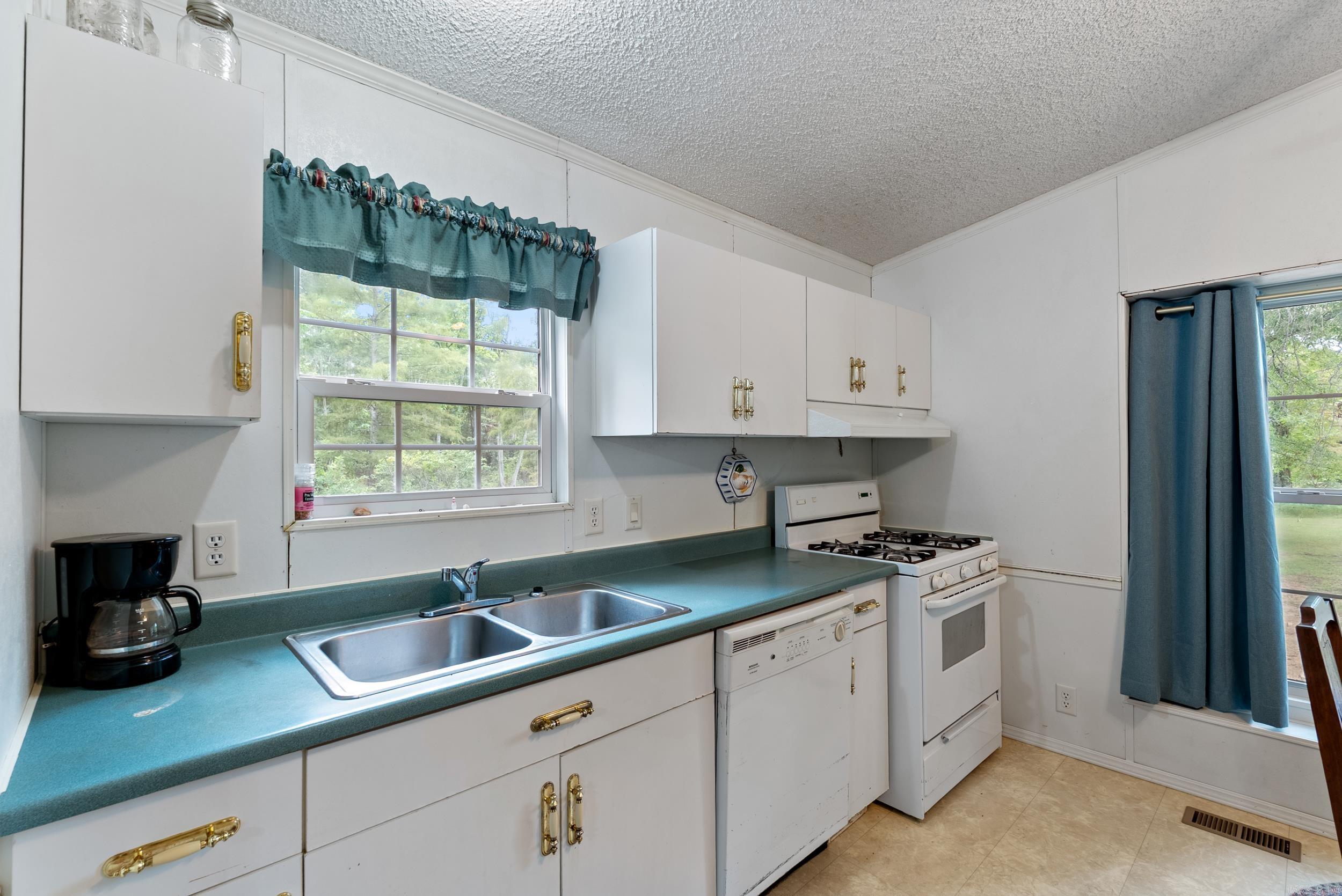 ADAMS BOAT LANDING - Residential