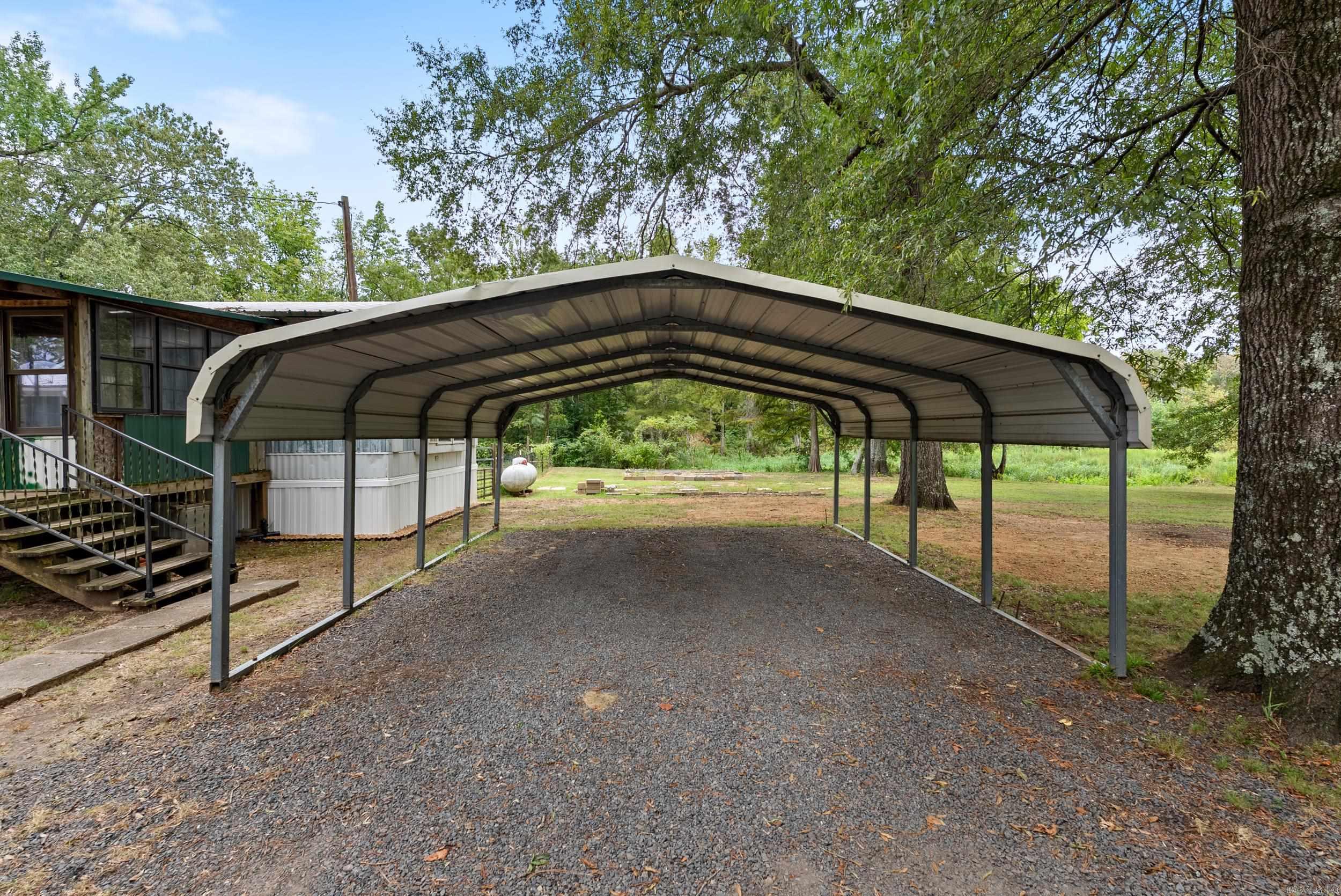 ADAMS BOAT LANDING - Residential