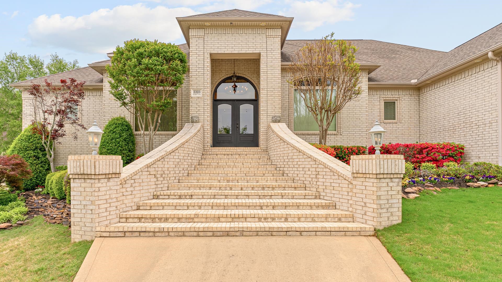 PLANTATION ESTATES - Residential