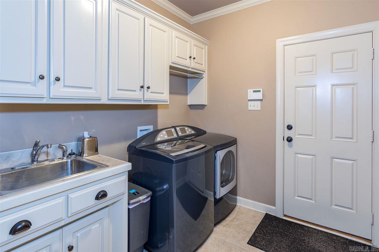 THE VILLAGES OF WELLINGTON - Residential