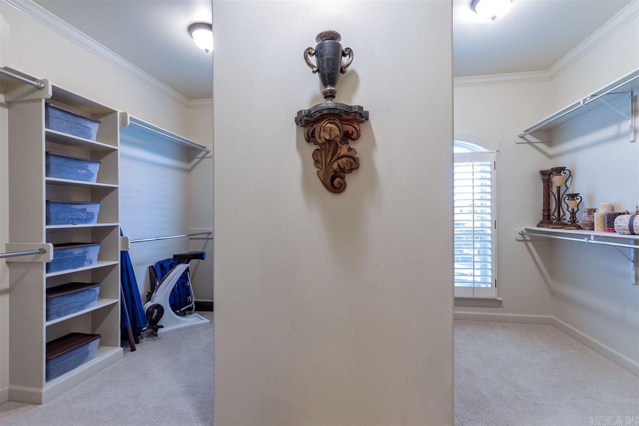 THE VILLAGES OF WELLINGTON - Residential