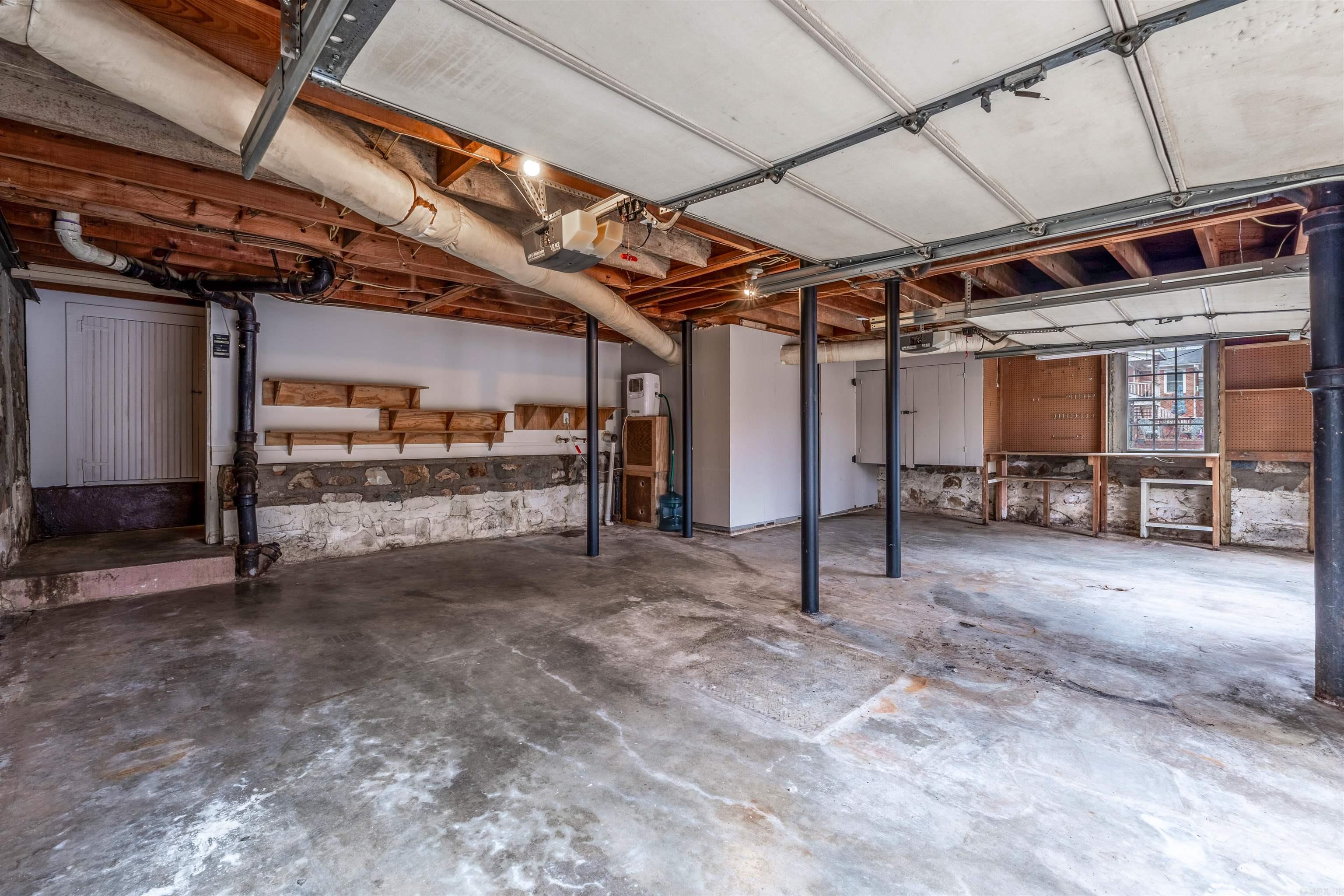 CHERRY & COX - Residential