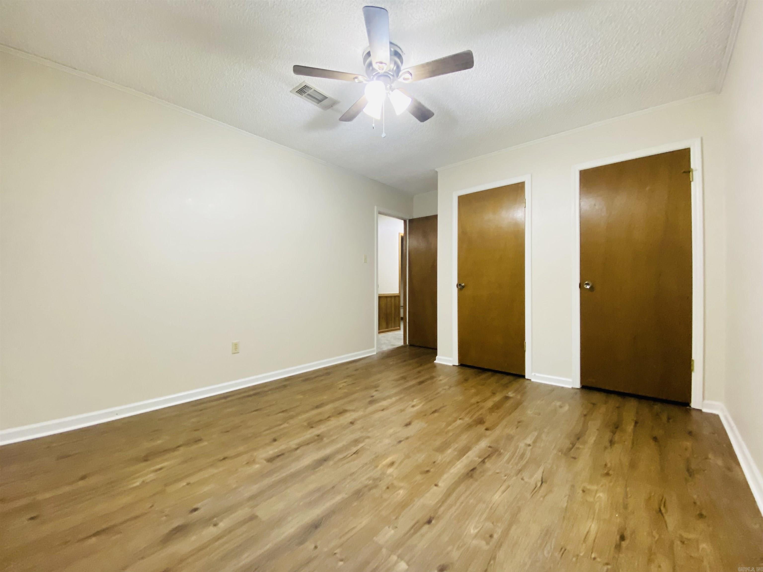 PINE FOREST - Residential