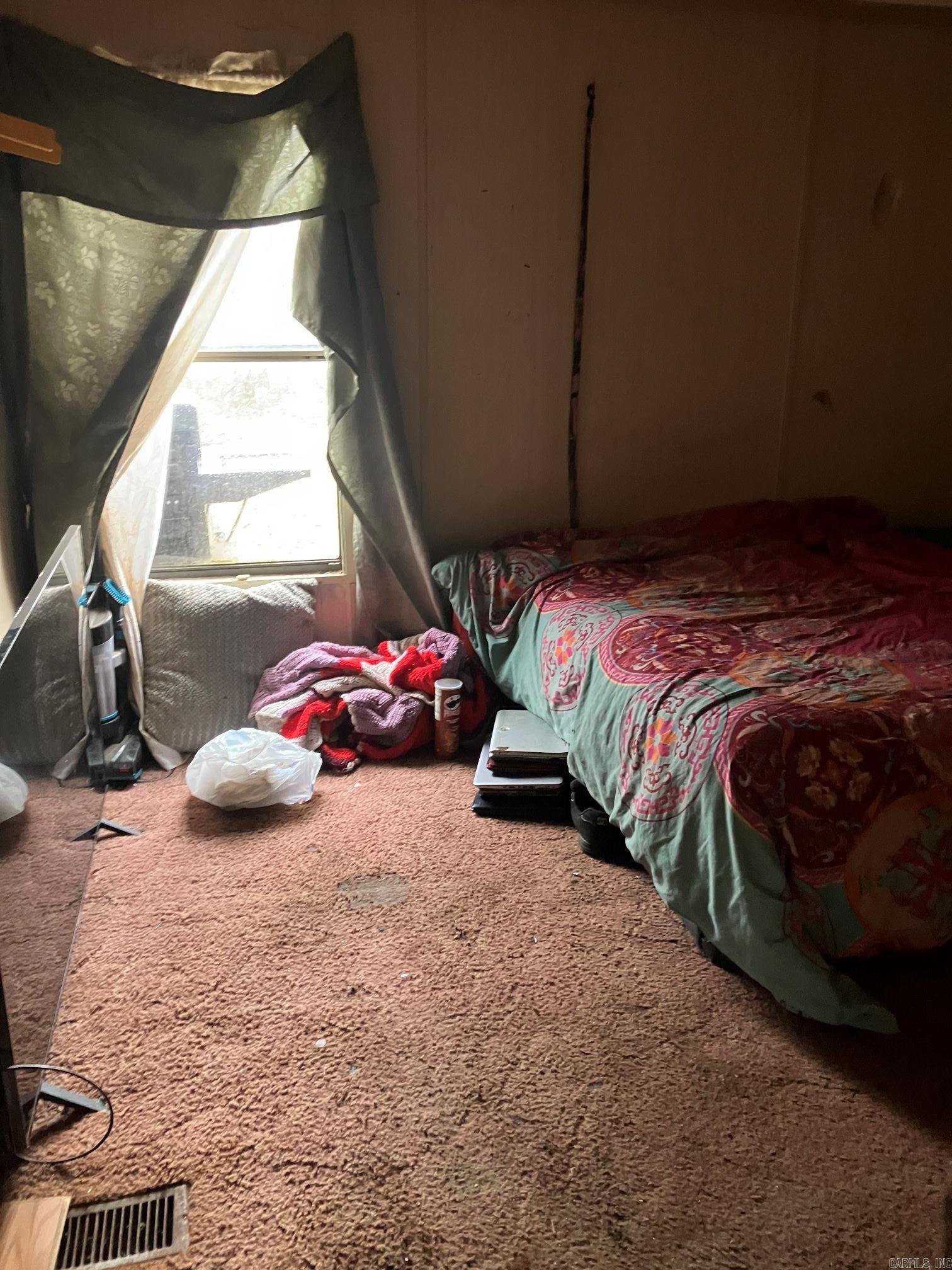 MENA ORIGINAL - Residential