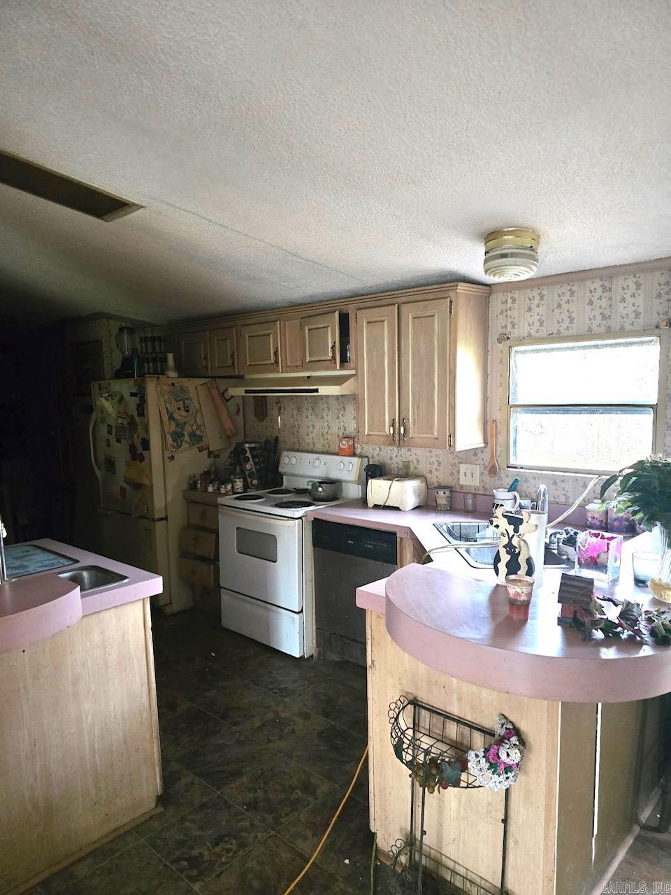 MENA ORIGINAL - Residential