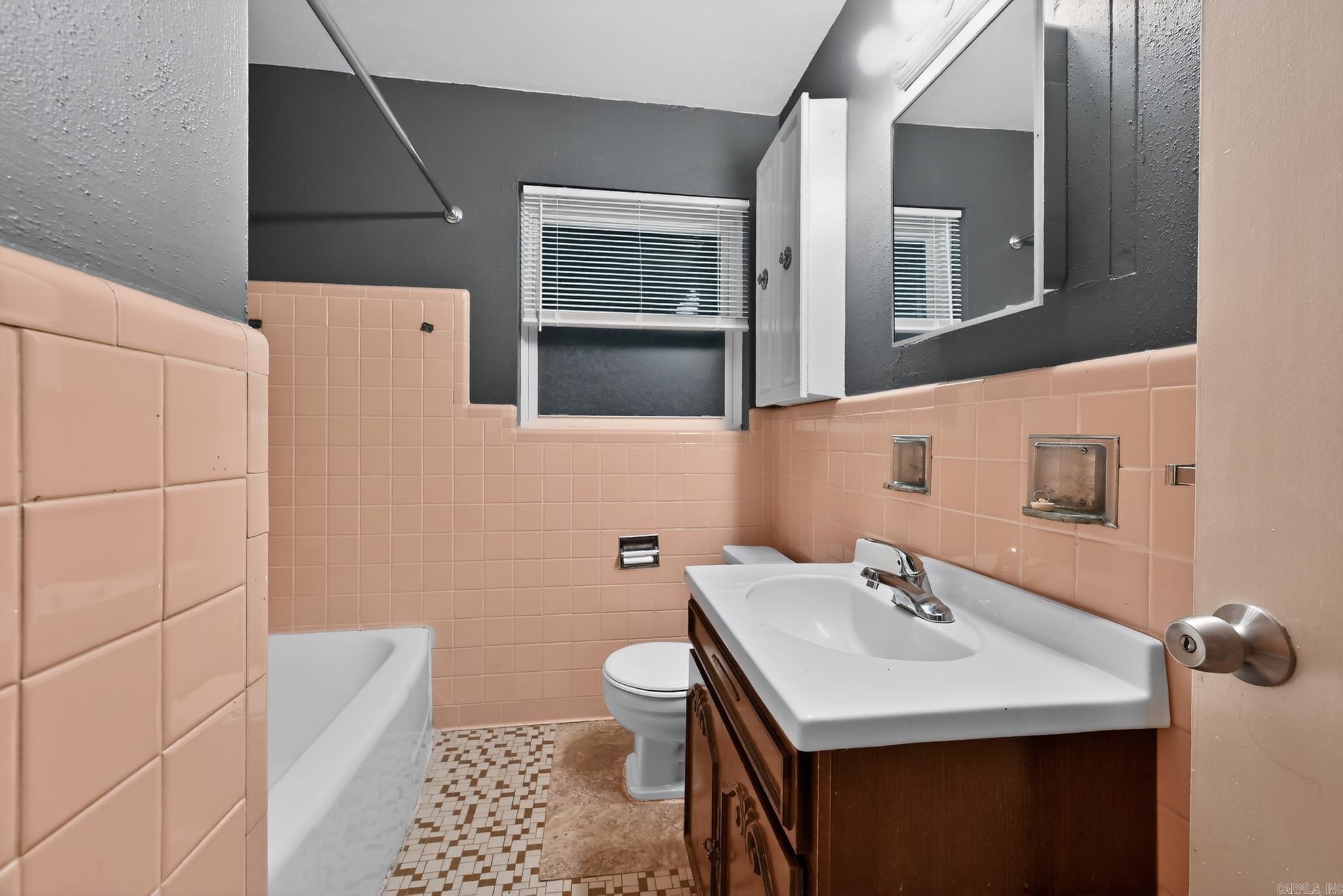 BROADMOOR ADDN - Residential