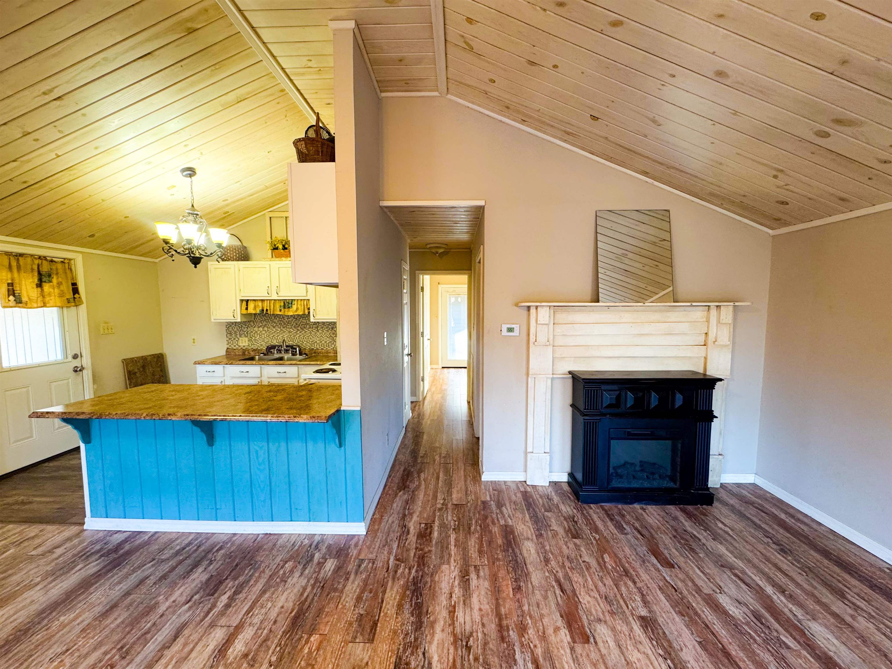 Dakota Second - Residential