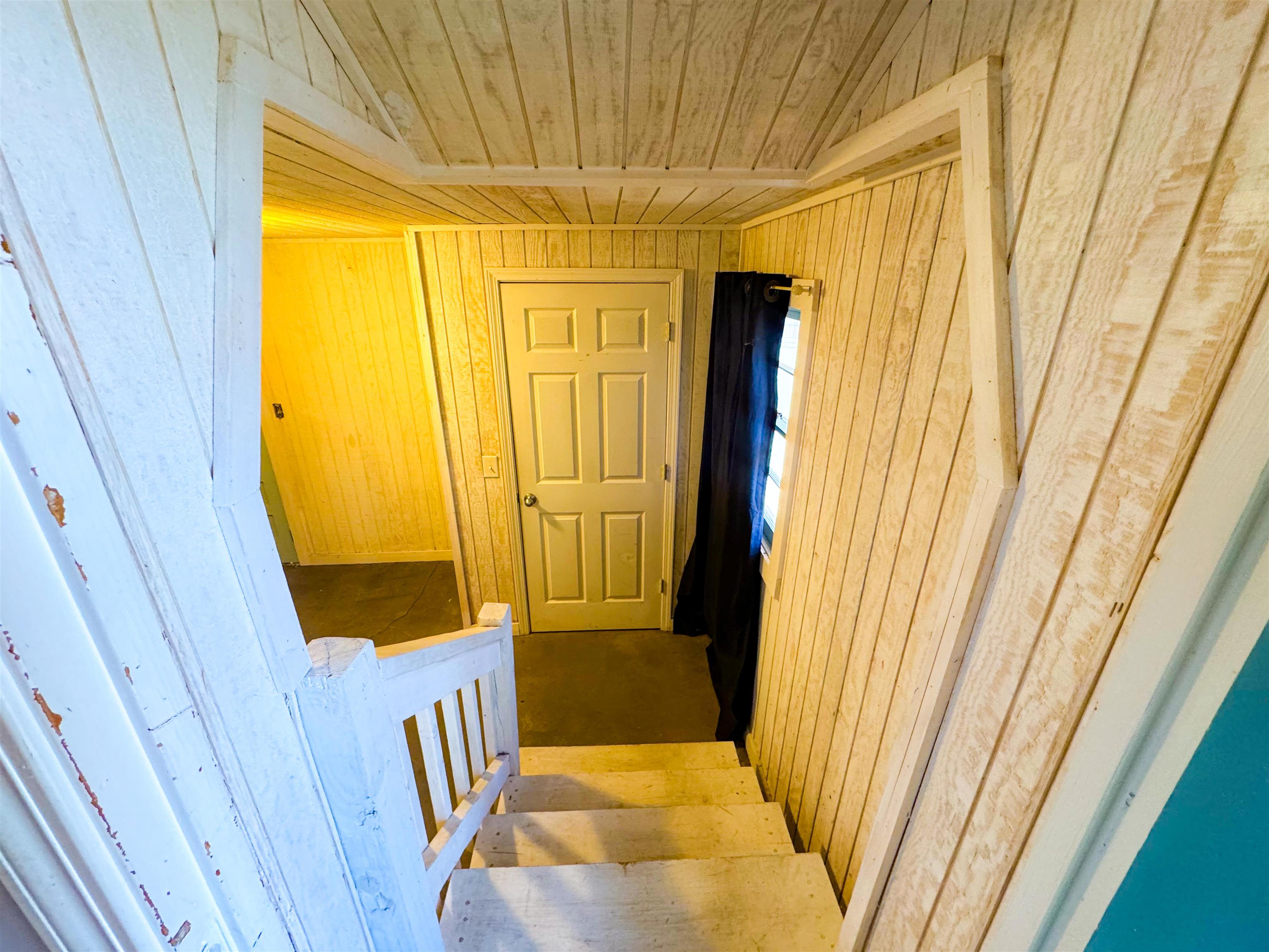 Dakota Second - Residential