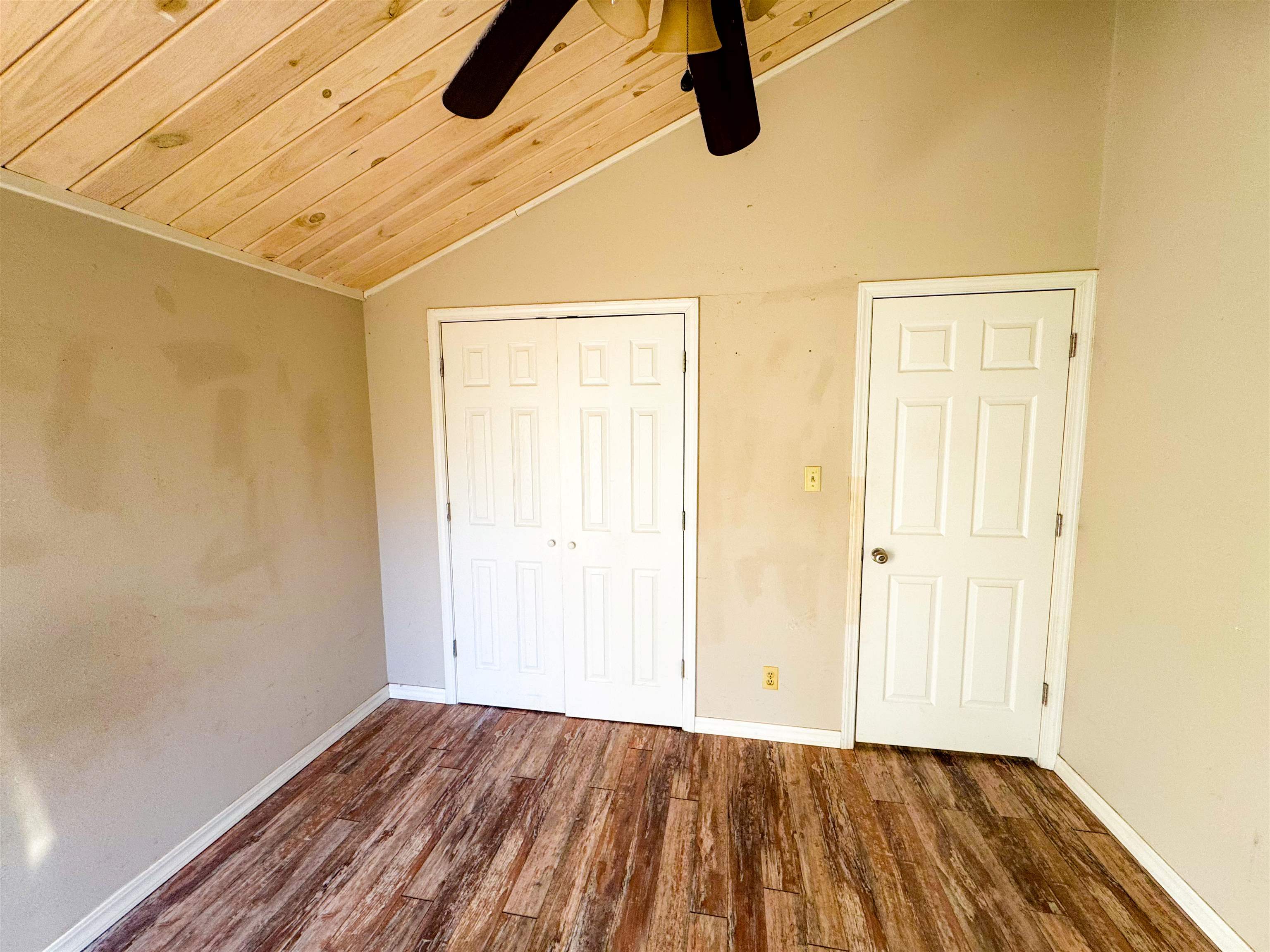 Dakota Second - Residential