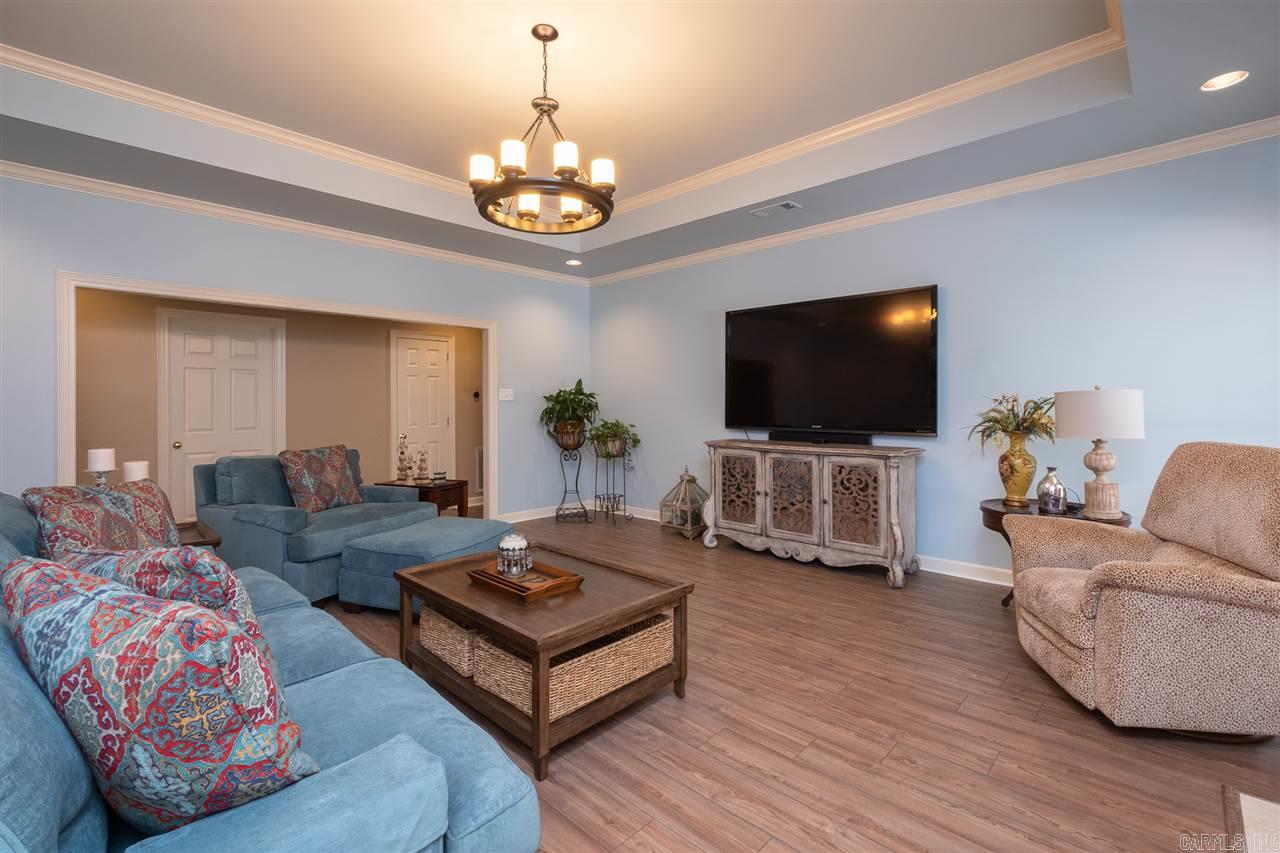 CHENAL VALLEY ABERDEEN - Residential