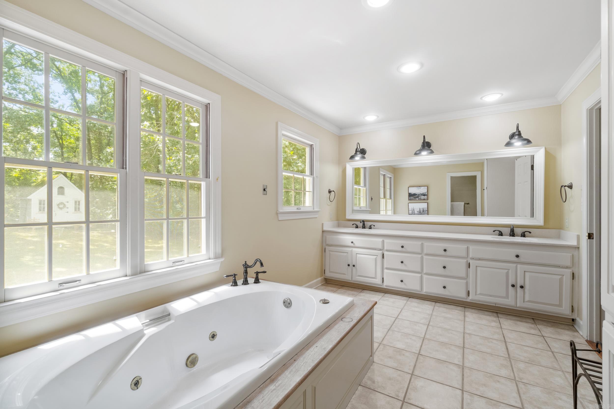 Searcy Outlots - Residential