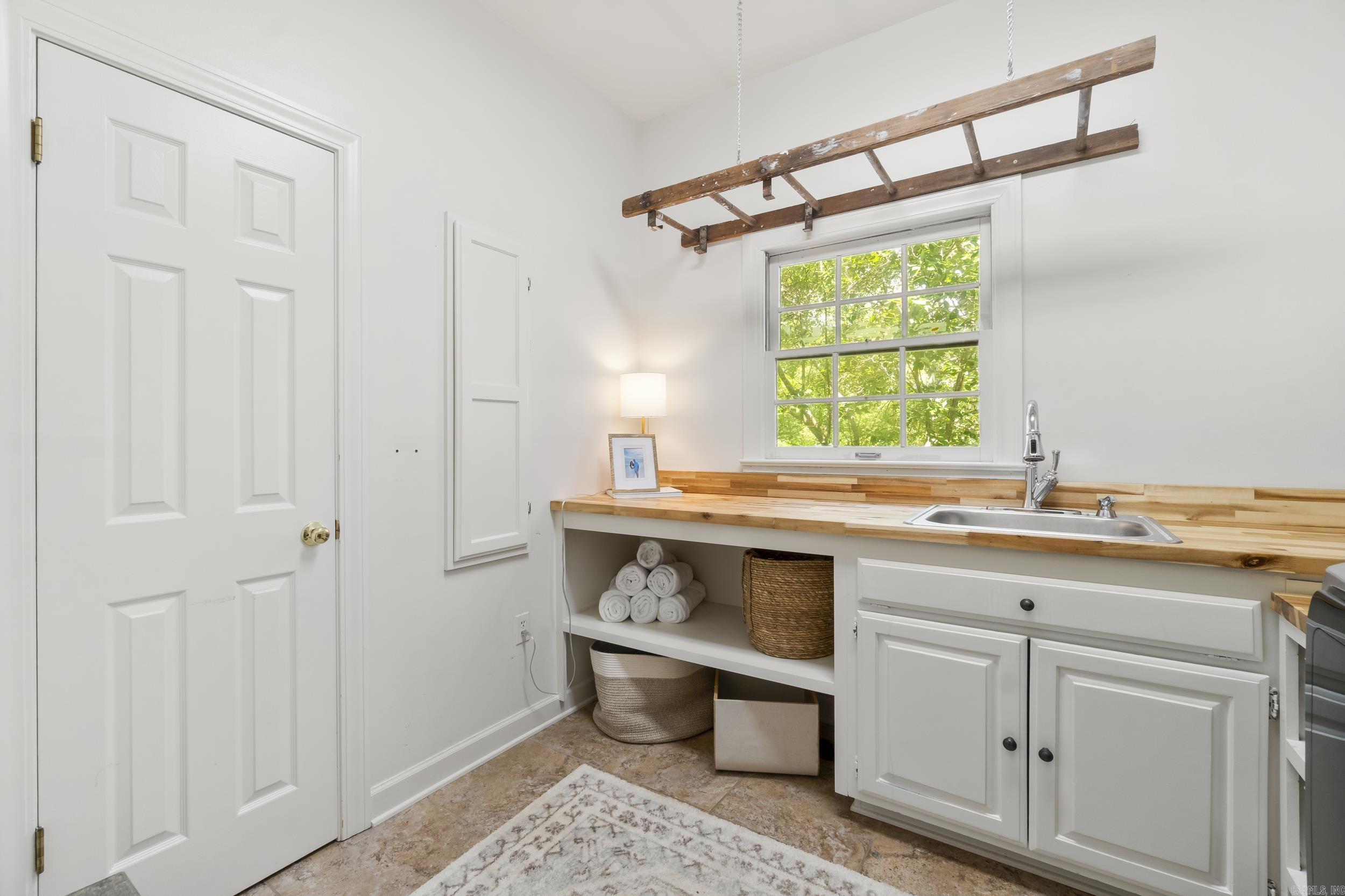 Searcy Outlots - Residential