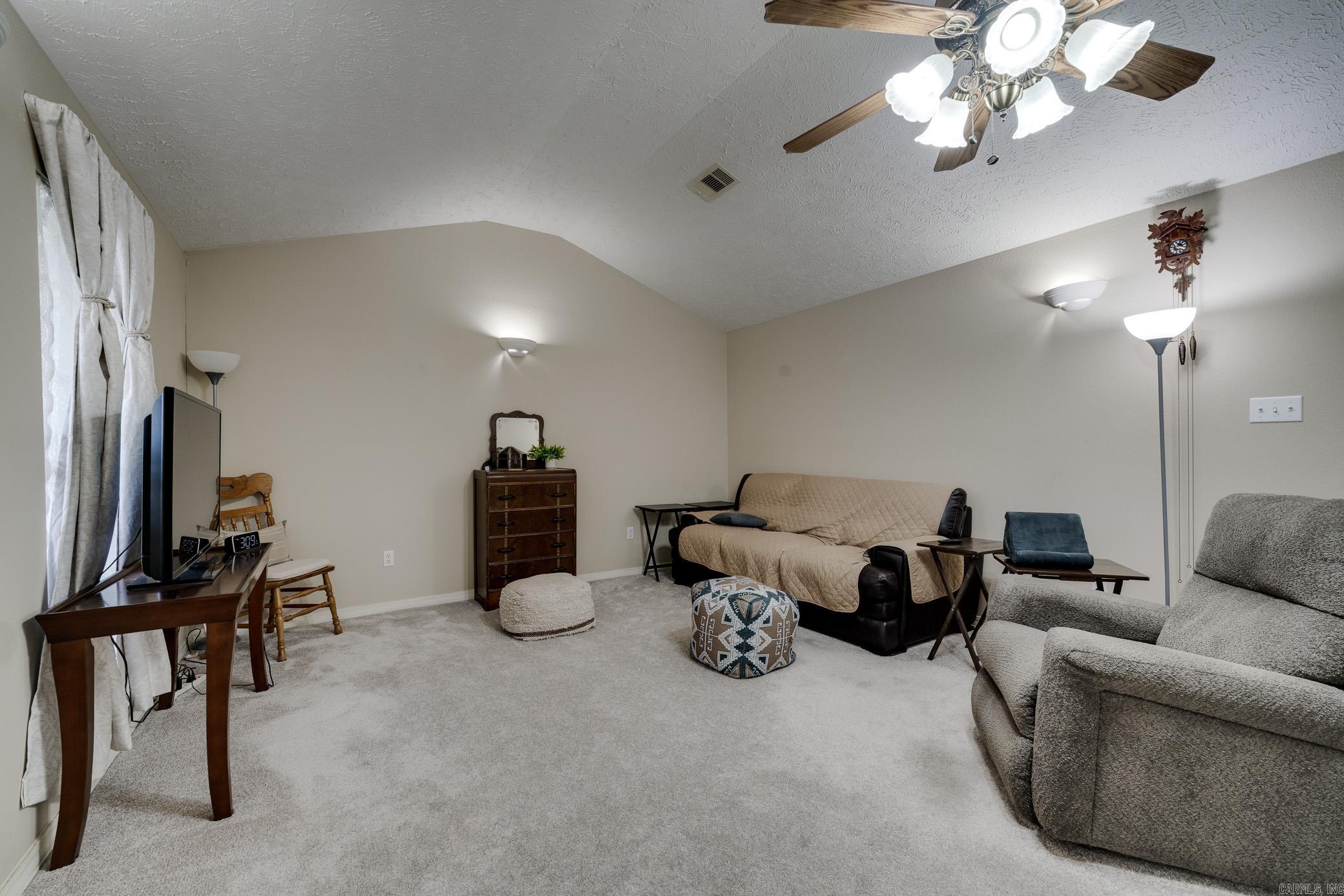 LIBERTY HEIGHTS - Residential