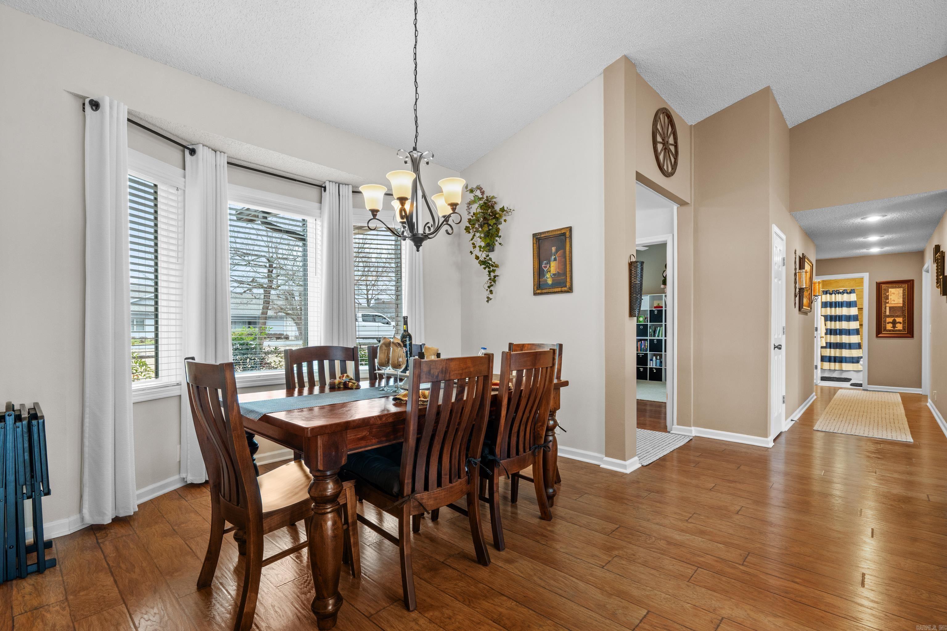 ADORACION - Residential