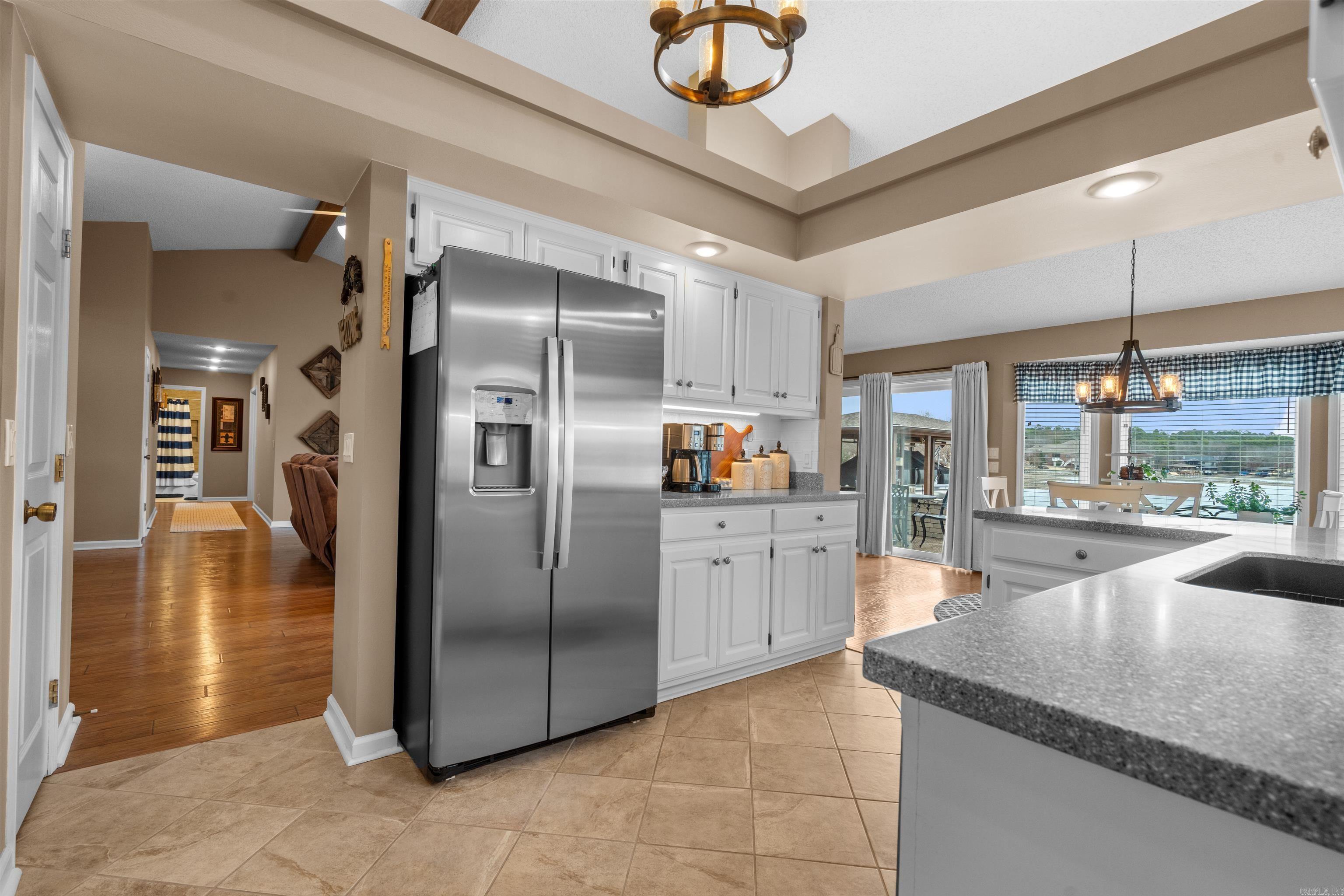 ADORACION - Residential