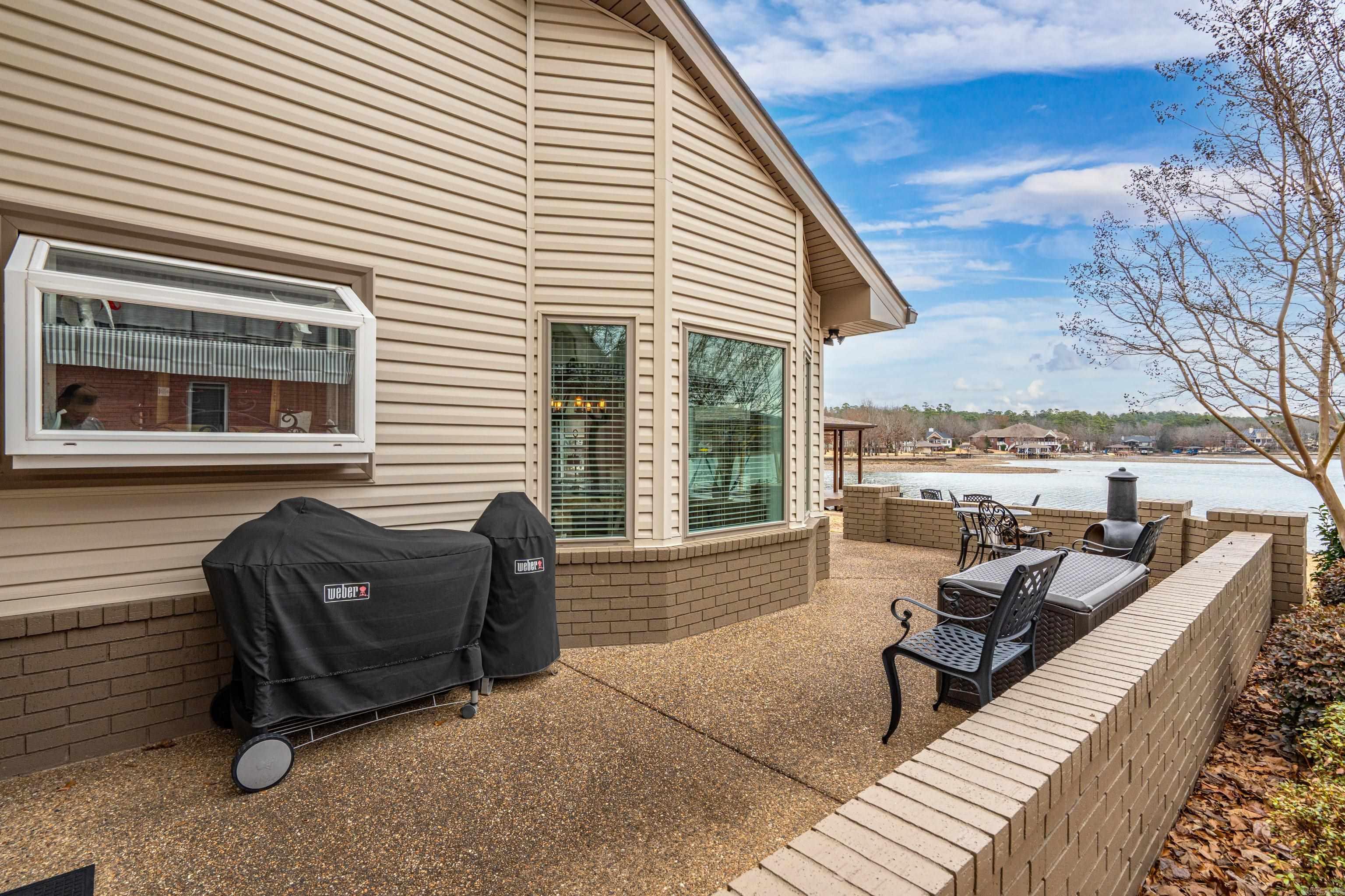 ADORACION - Residential