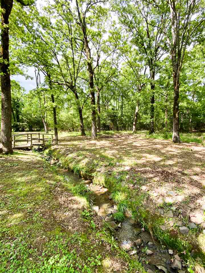 OAKRIDGE - Residential