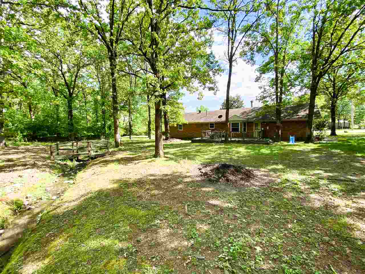 OAKRIDGE - Residential