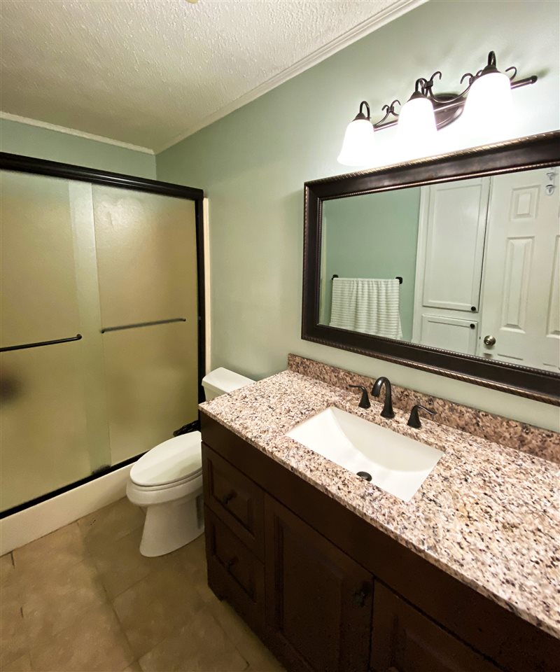 OAKRIDGE - Residential