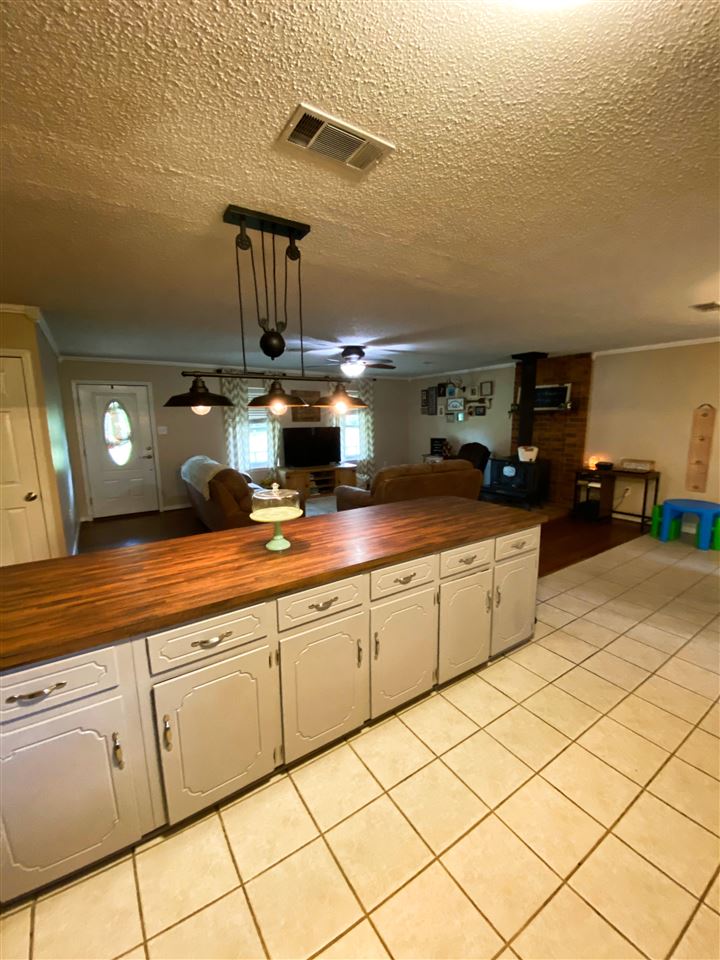 OAKRIDGE - Residential