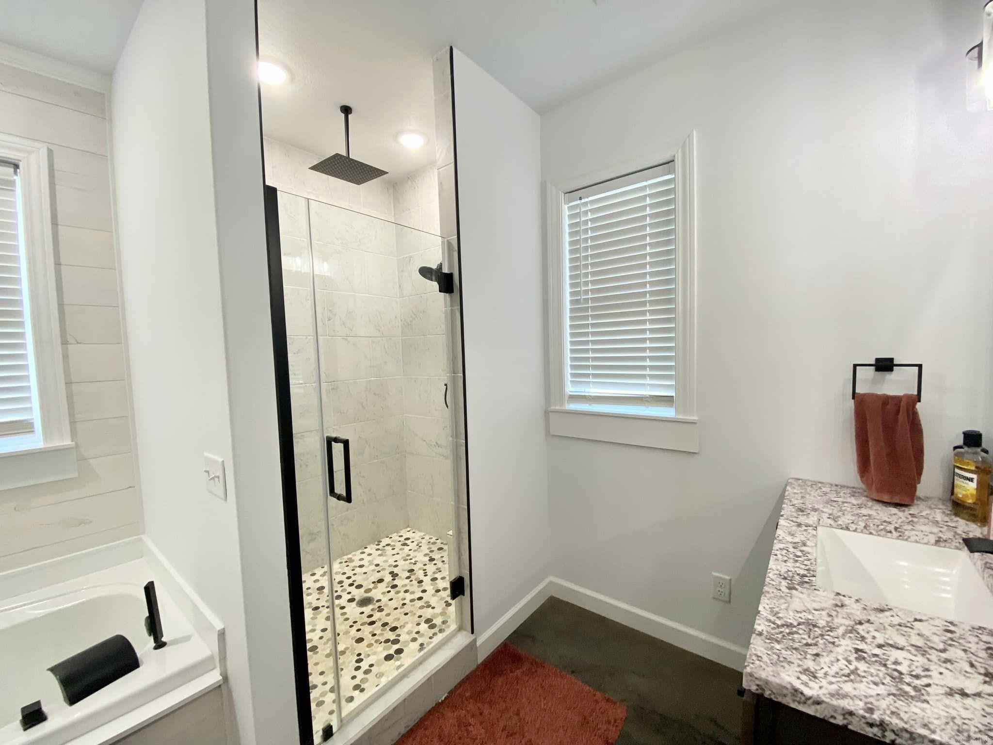 LANCASTER-TUBBS CREEK - Residential