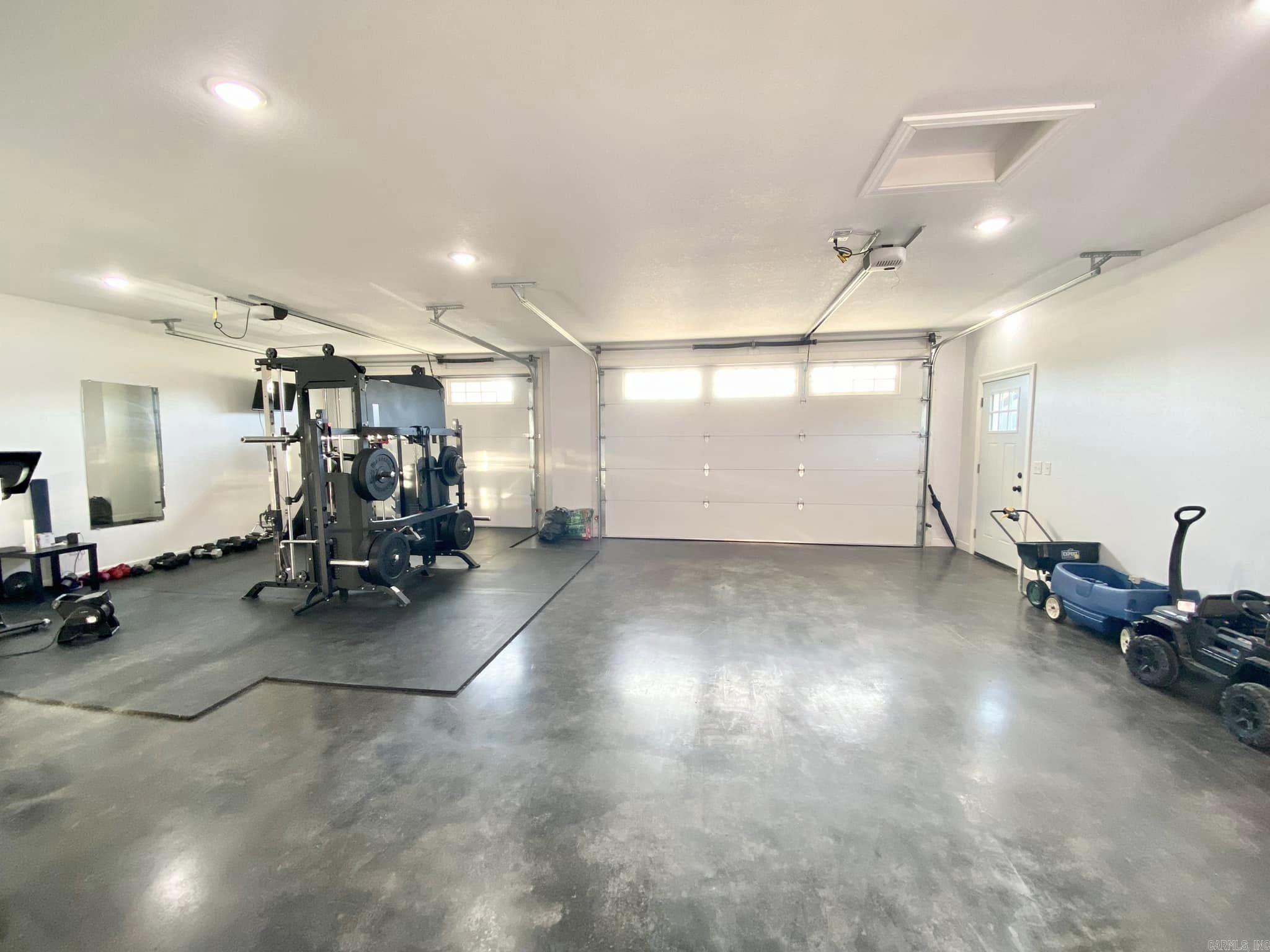 LANCASTER-TUBBS CREEK - Residential