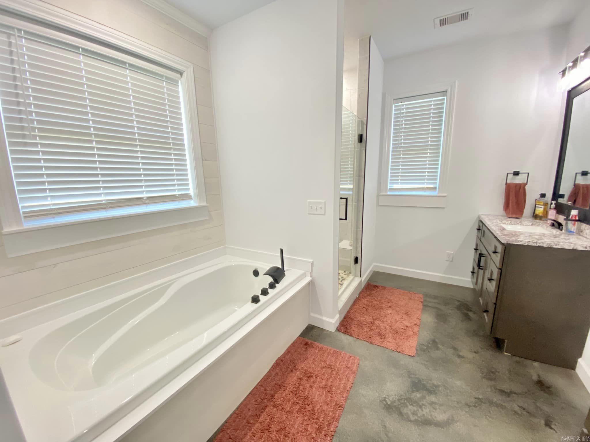 LANCASTER-TUBBS CREEK - Residential