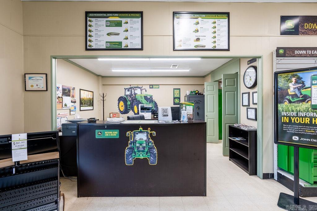 Kensett Outlots - Commercial Sale