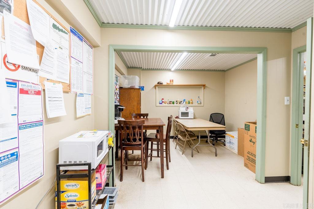 Kensett Outlots - Commercial Sale