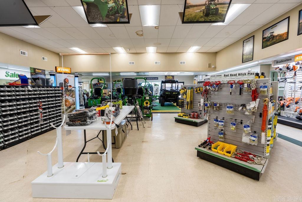 Kensett Outlots - Commercial Sale