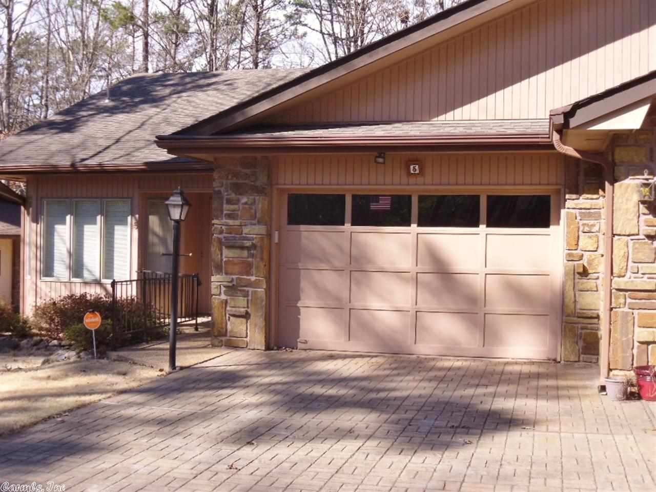 Villa Alegre Courts - Residential