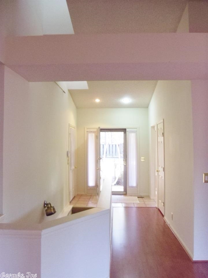 Villa Alegre Courts - Residential