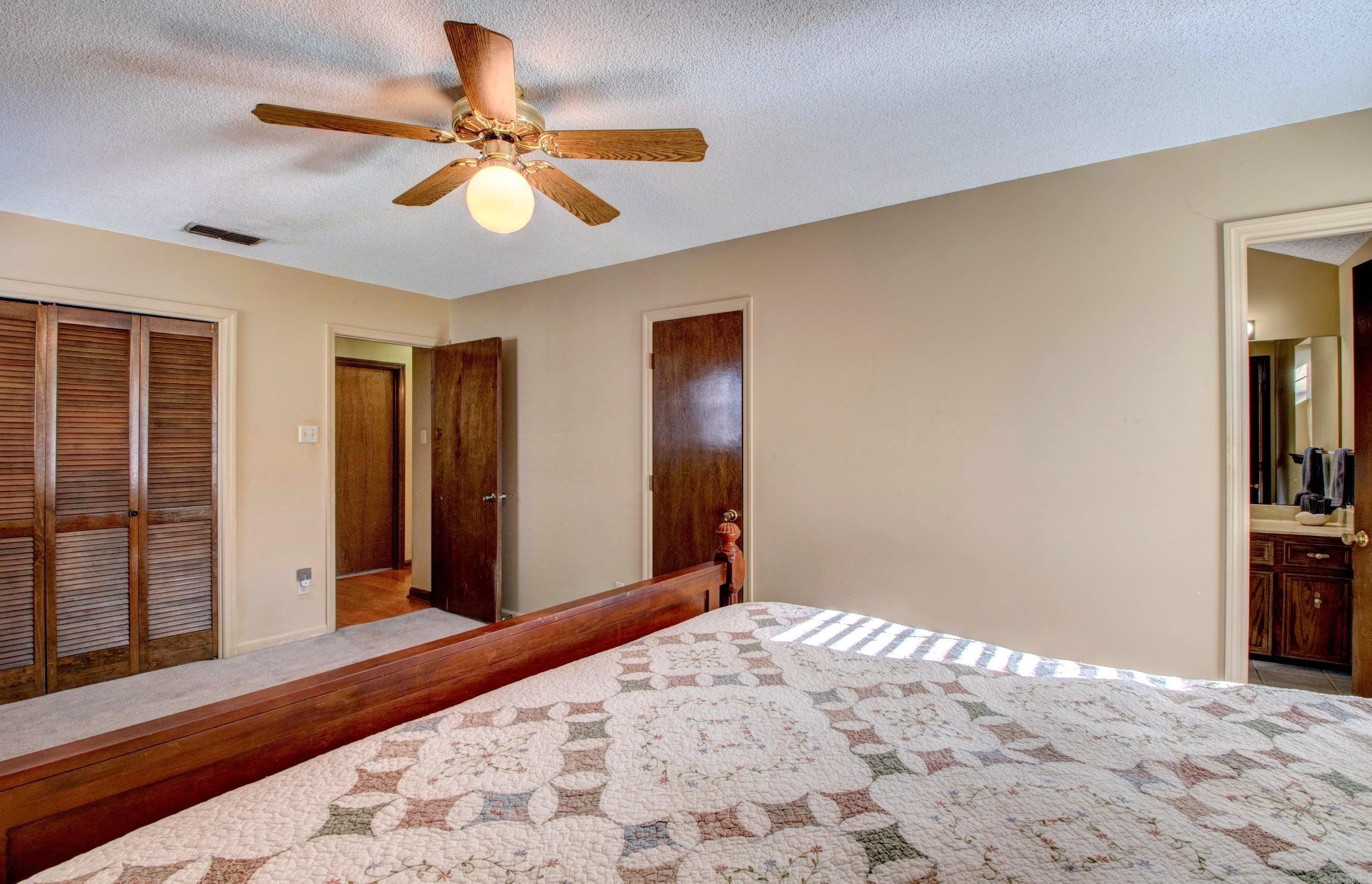 CEDAR RIDGE - Residential