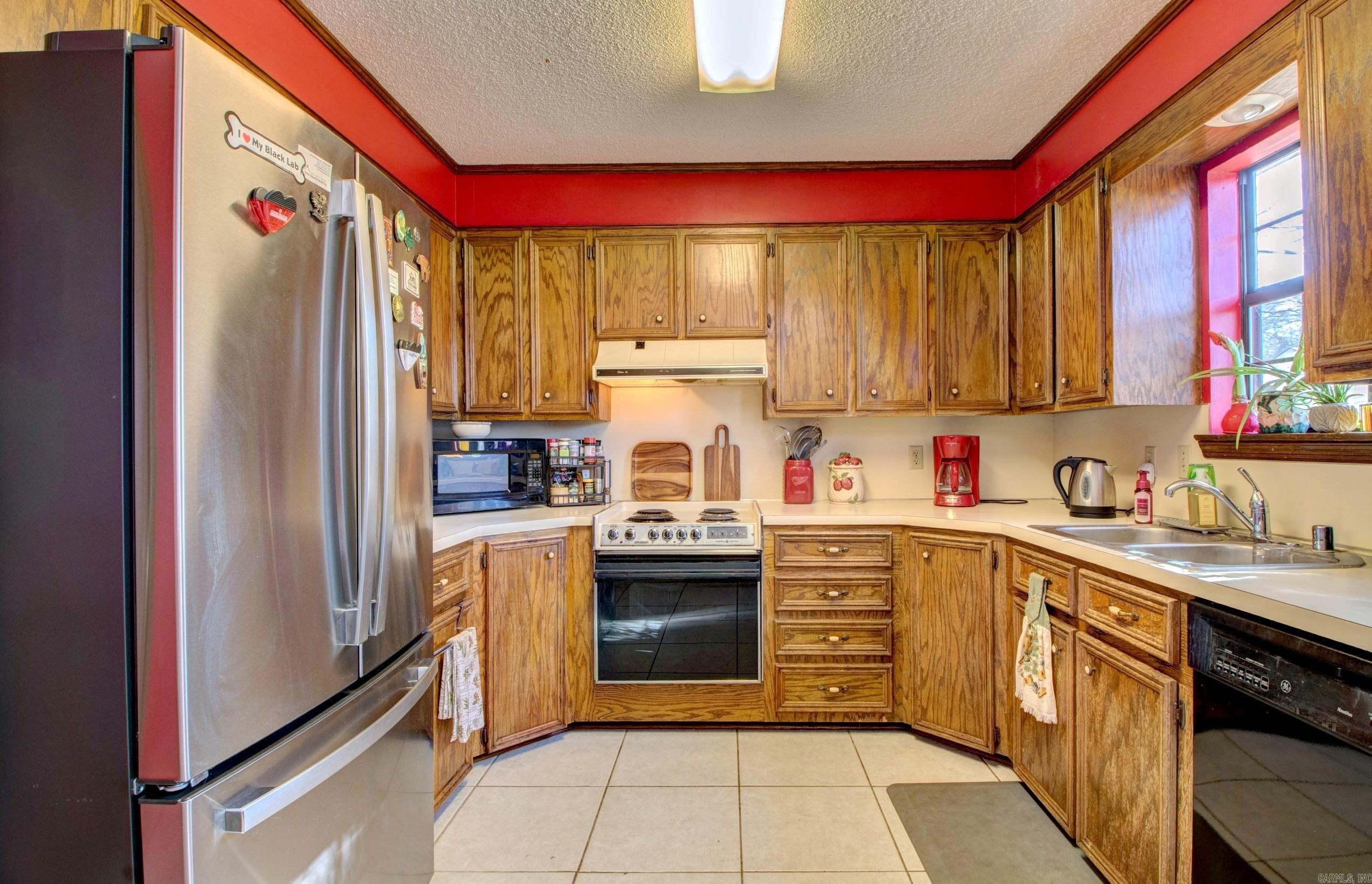 CEDAR RIDGE - Residential