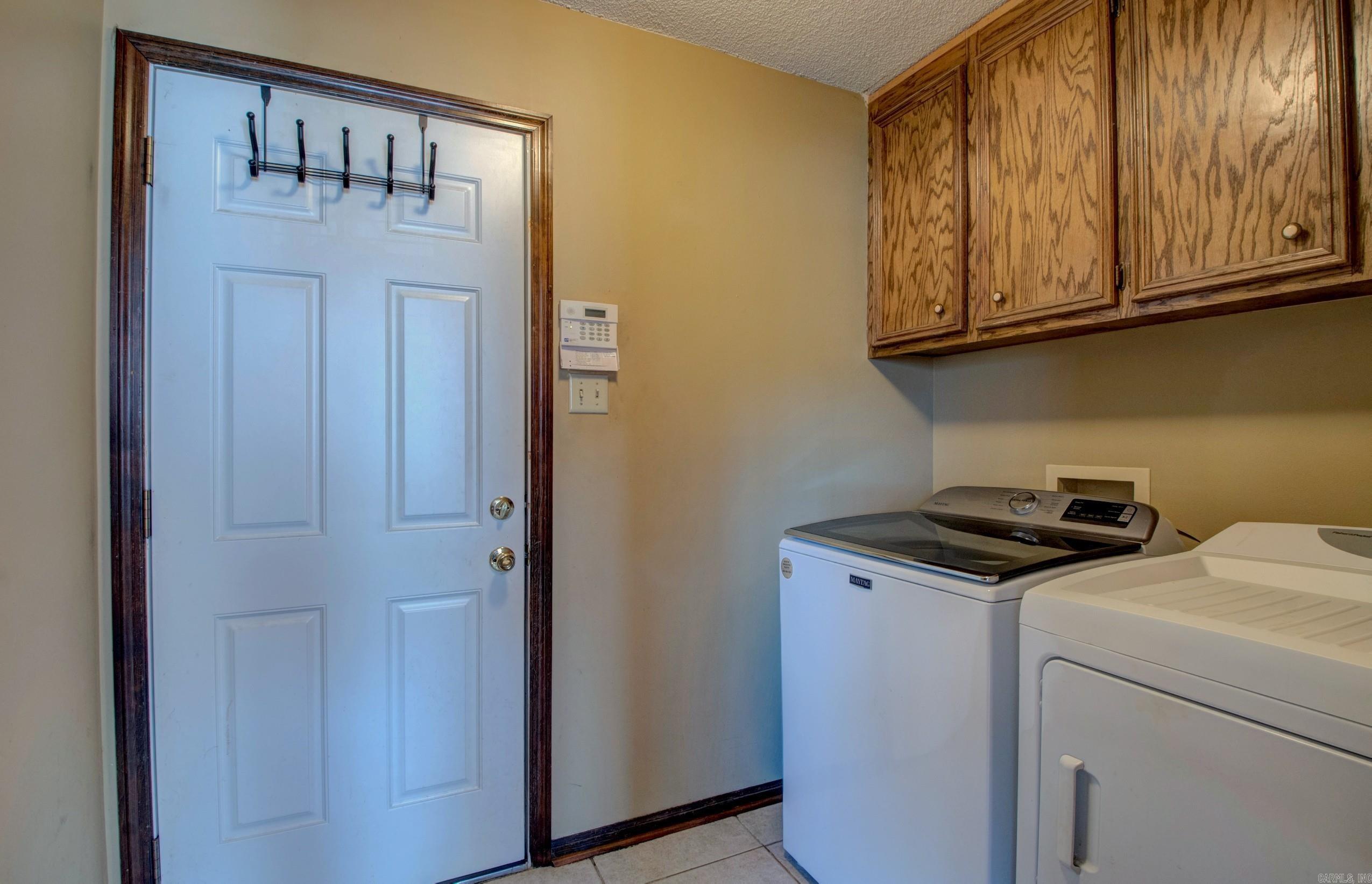 CEDAR RIDGE - Residential