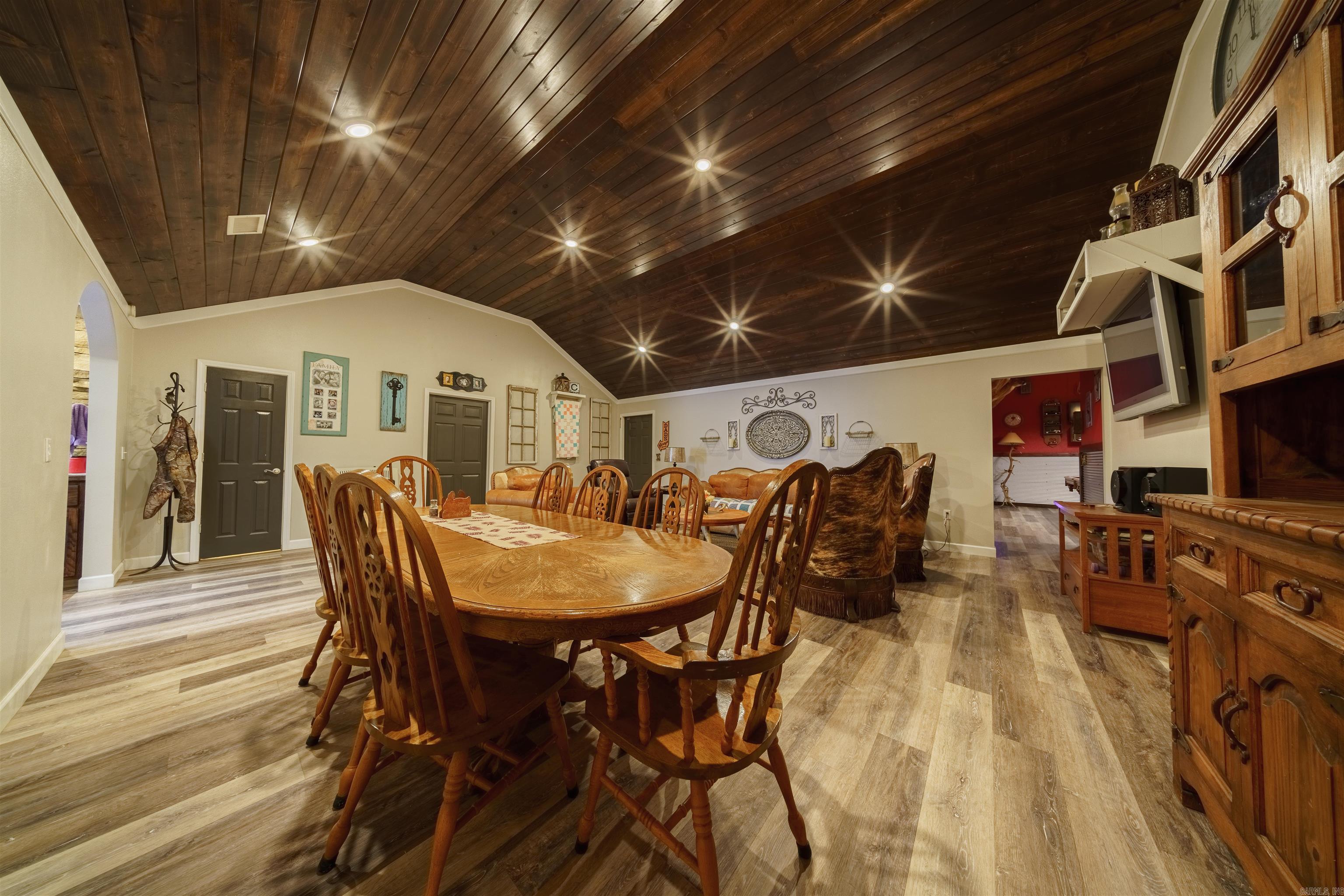 Metes & Bounds - Residential
