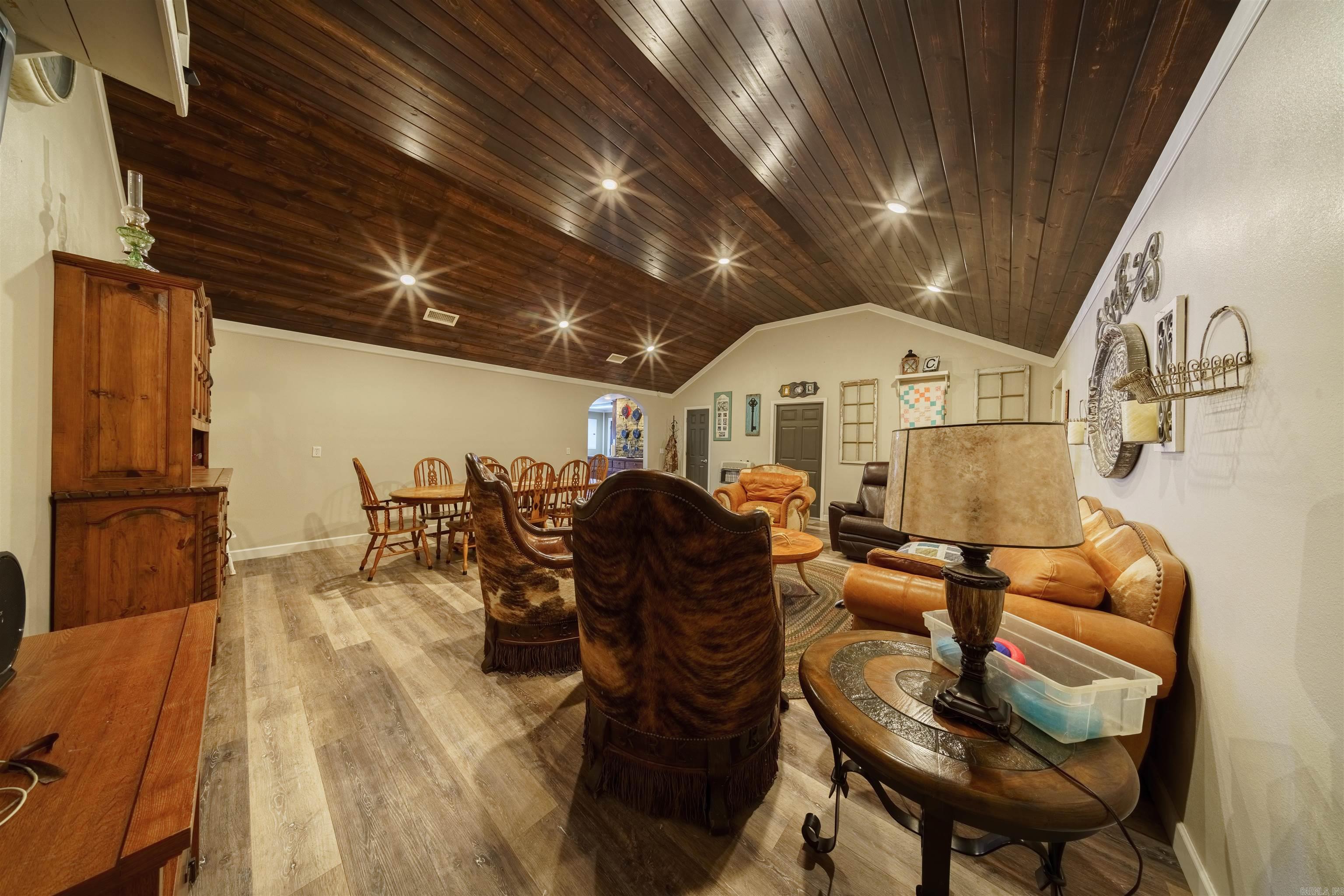Metes & Bounds - Residential