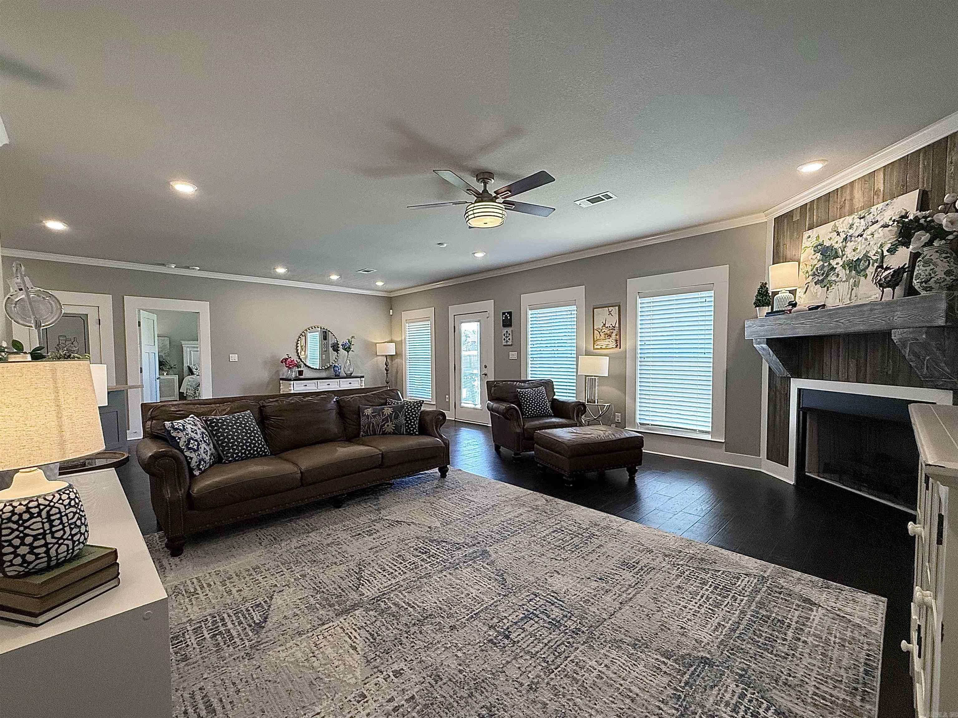 BIANCA MEADOWS - Residential
