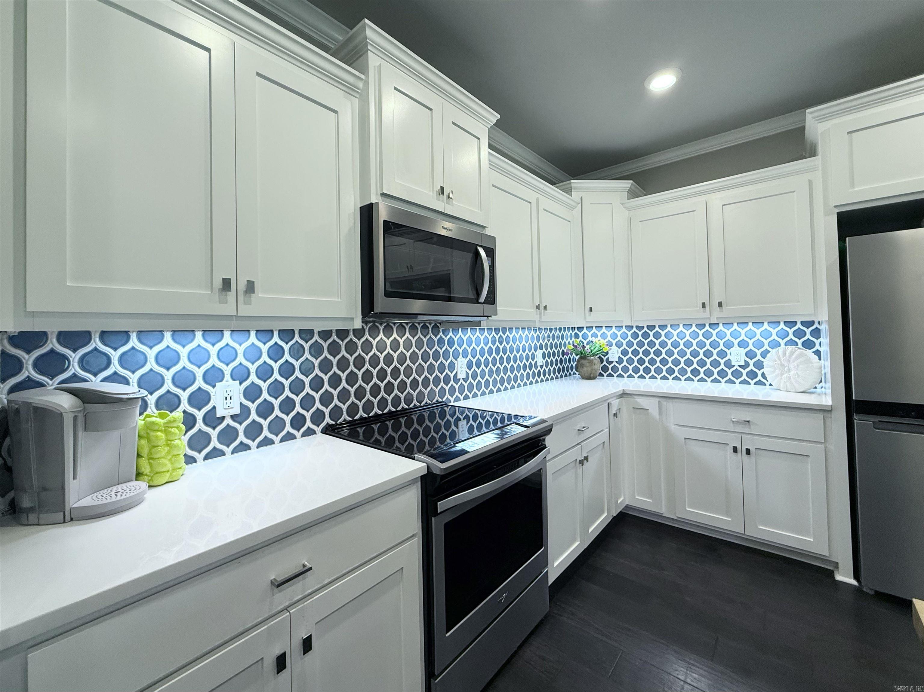 BIANCA MEADOWS - Residential