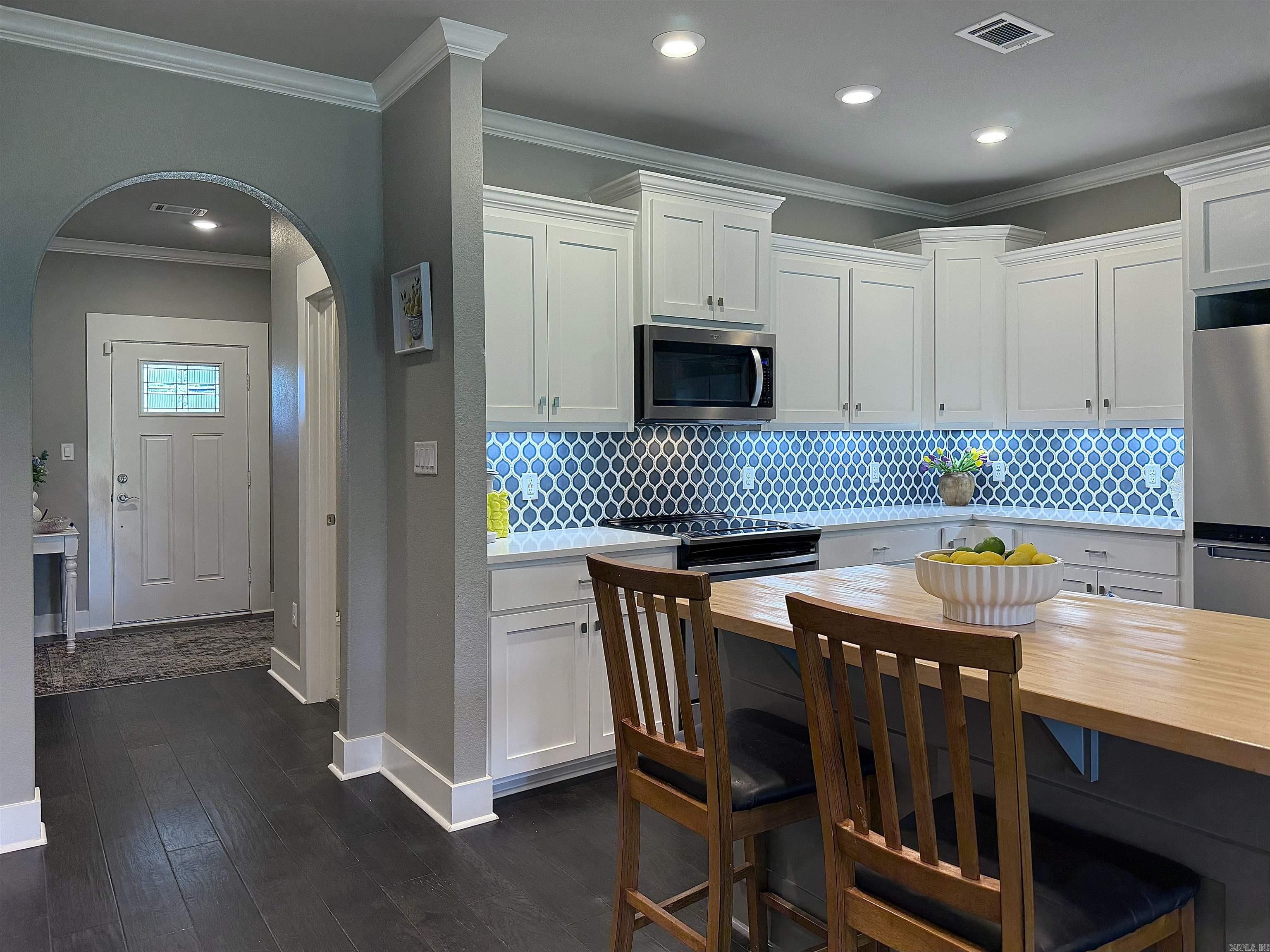 BIANCA MEADOWS - Residential