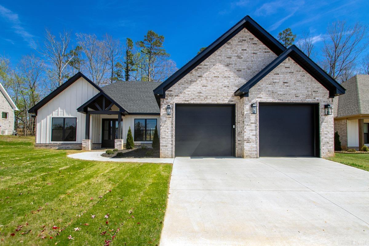 GRACE VILLAGE - Residential