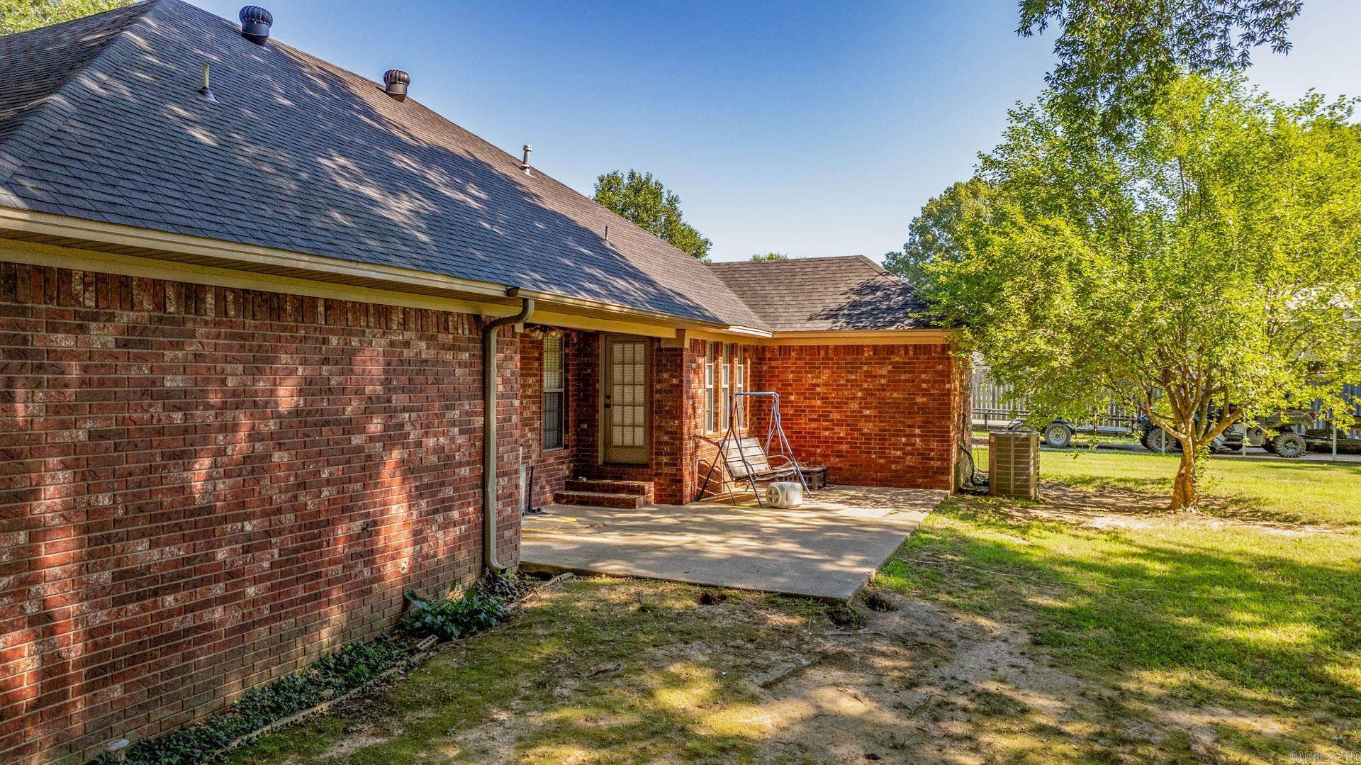 SALTER MEADOWS - Residential