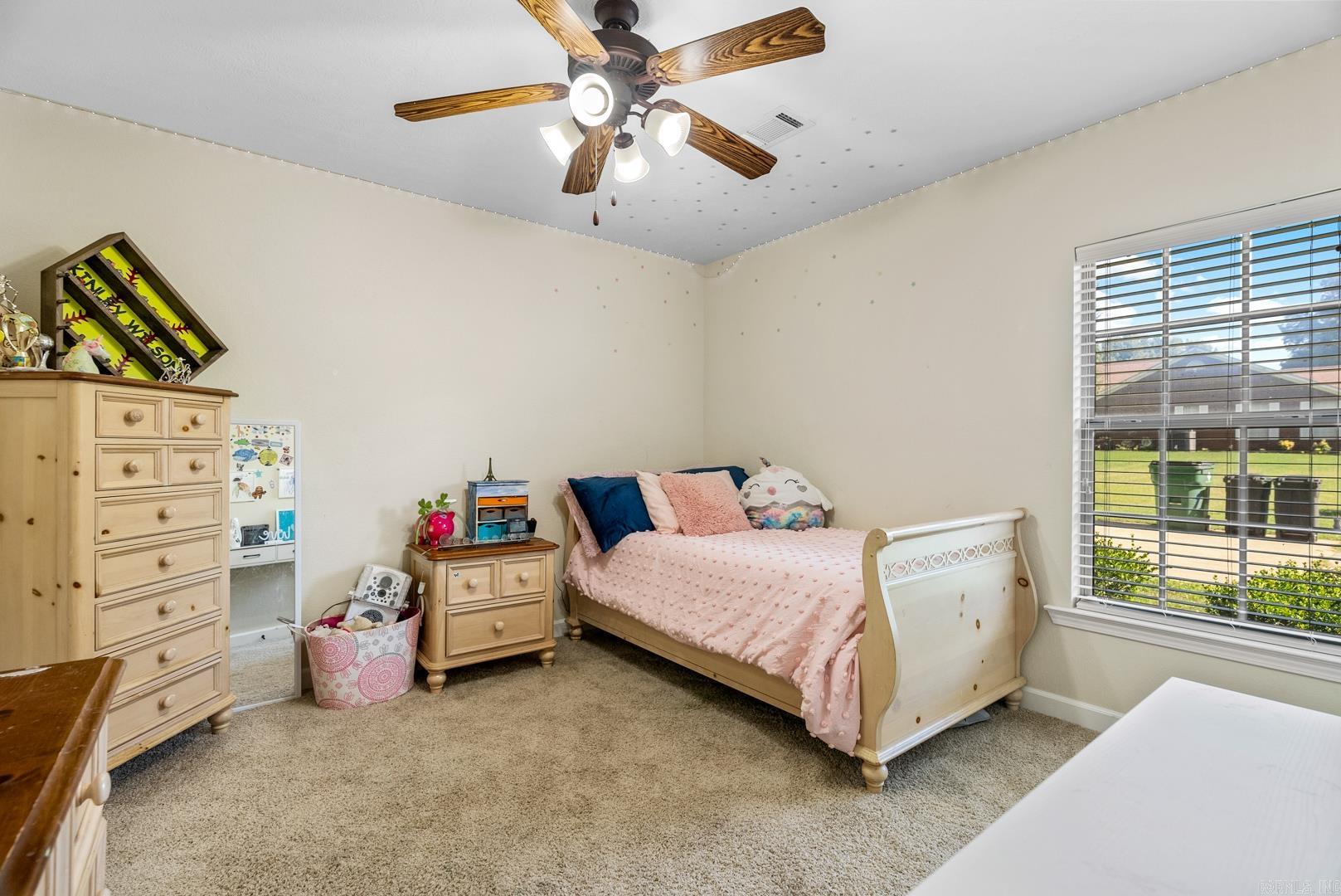 SALTER MEADOWS - Residential