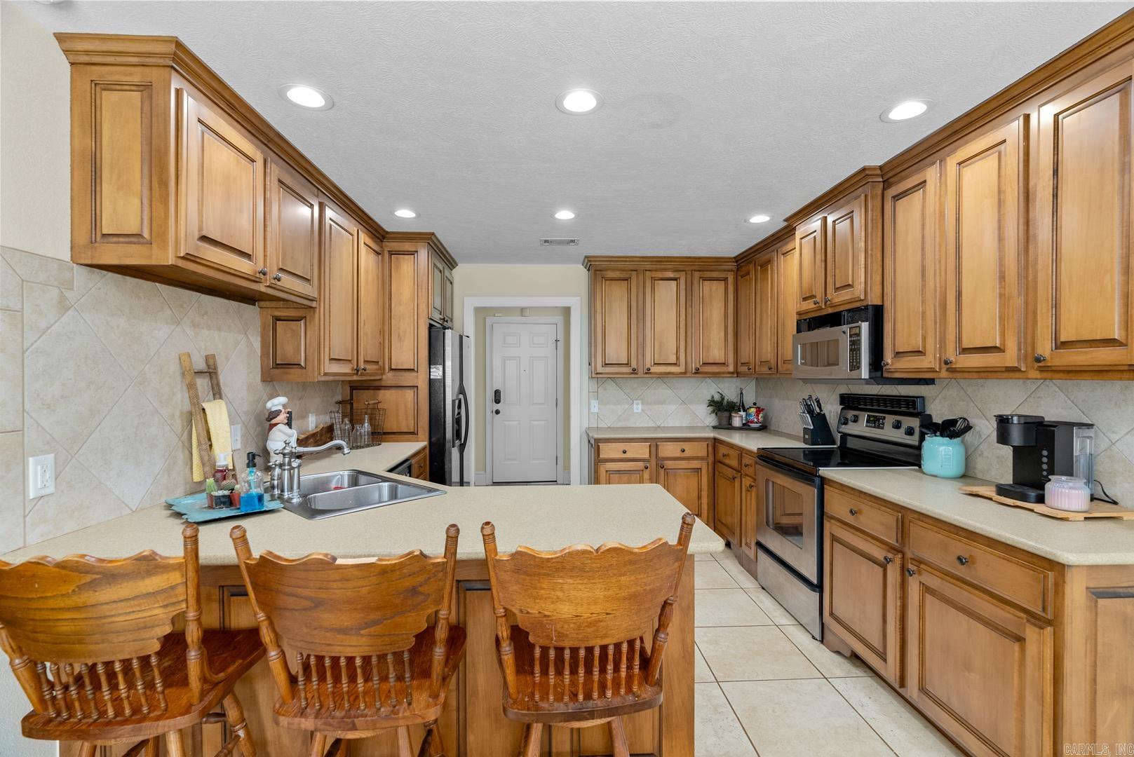 SALTER MEADOWS - Residential