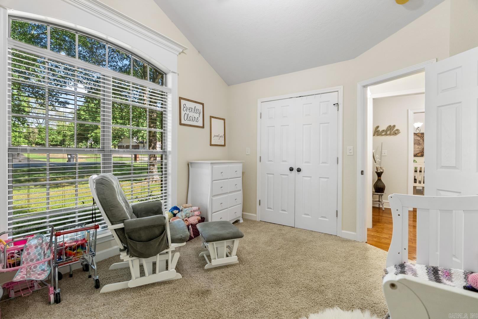 SALTER MEADOWS - Residential