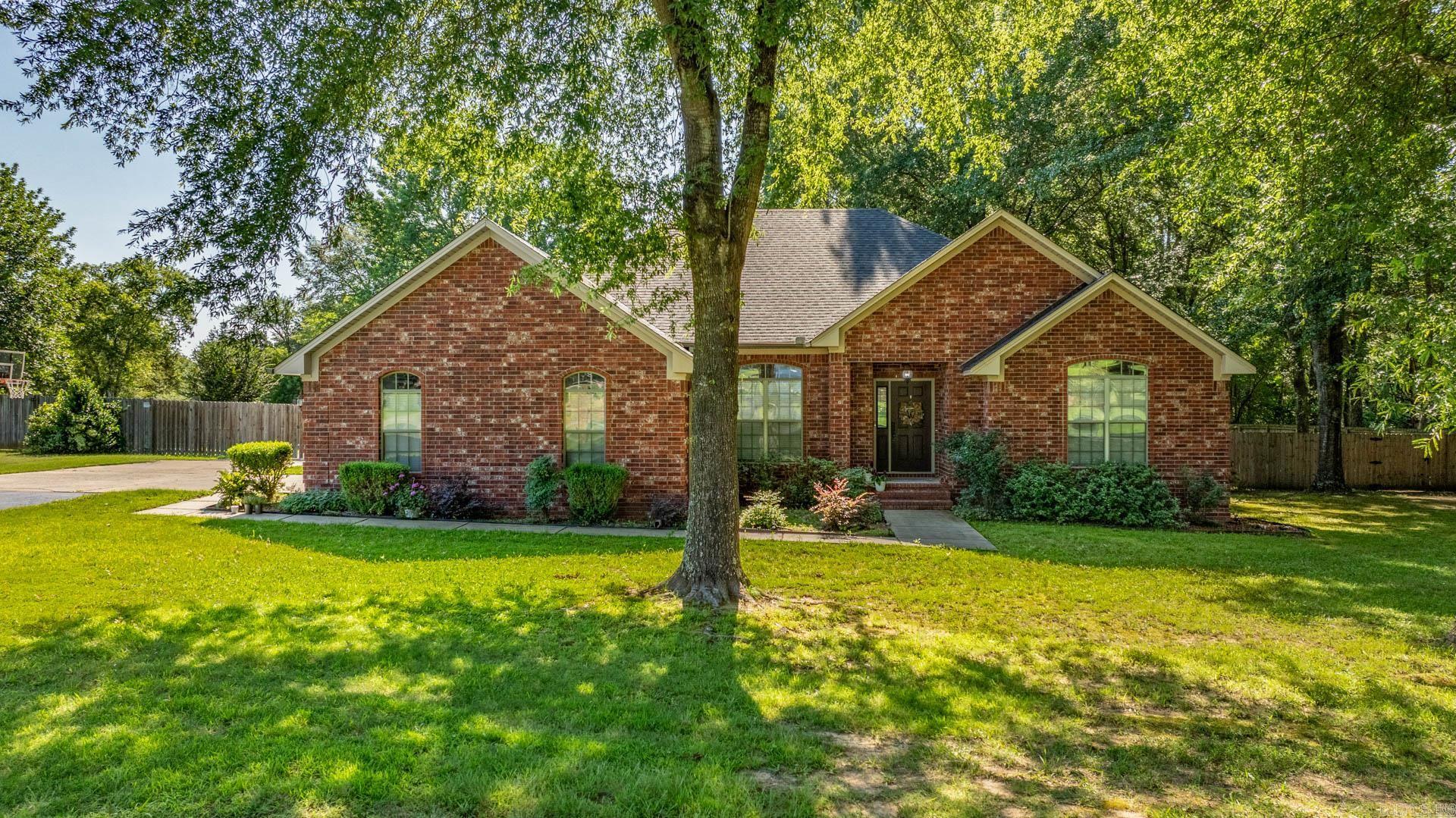 SALTER MEADOWS - Residential